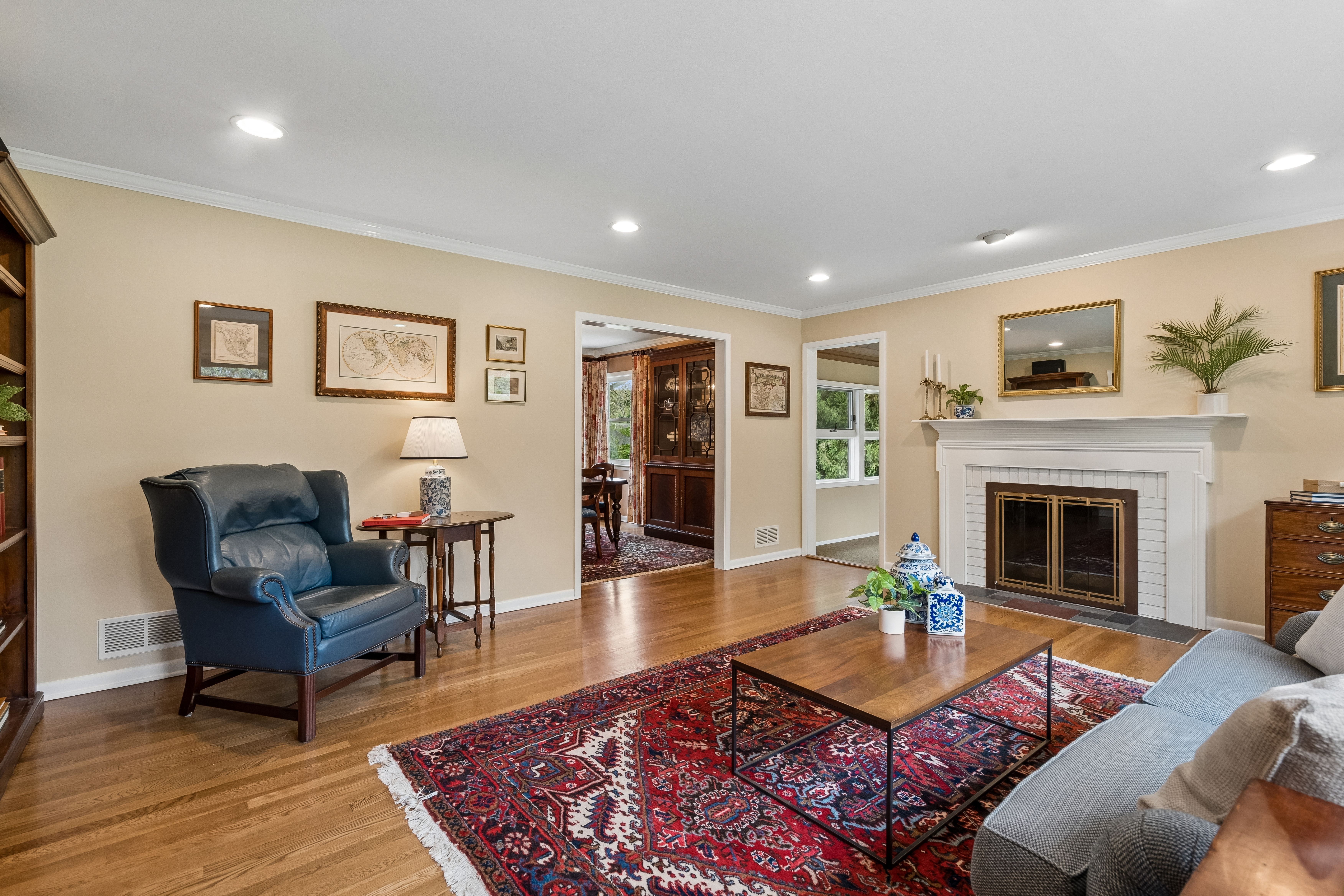 27 Hillside Terrace 
