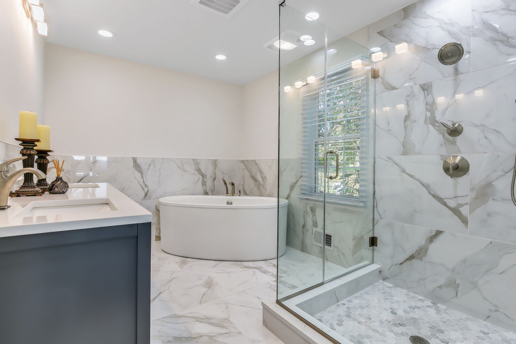 1008 Mary Allen Lane 