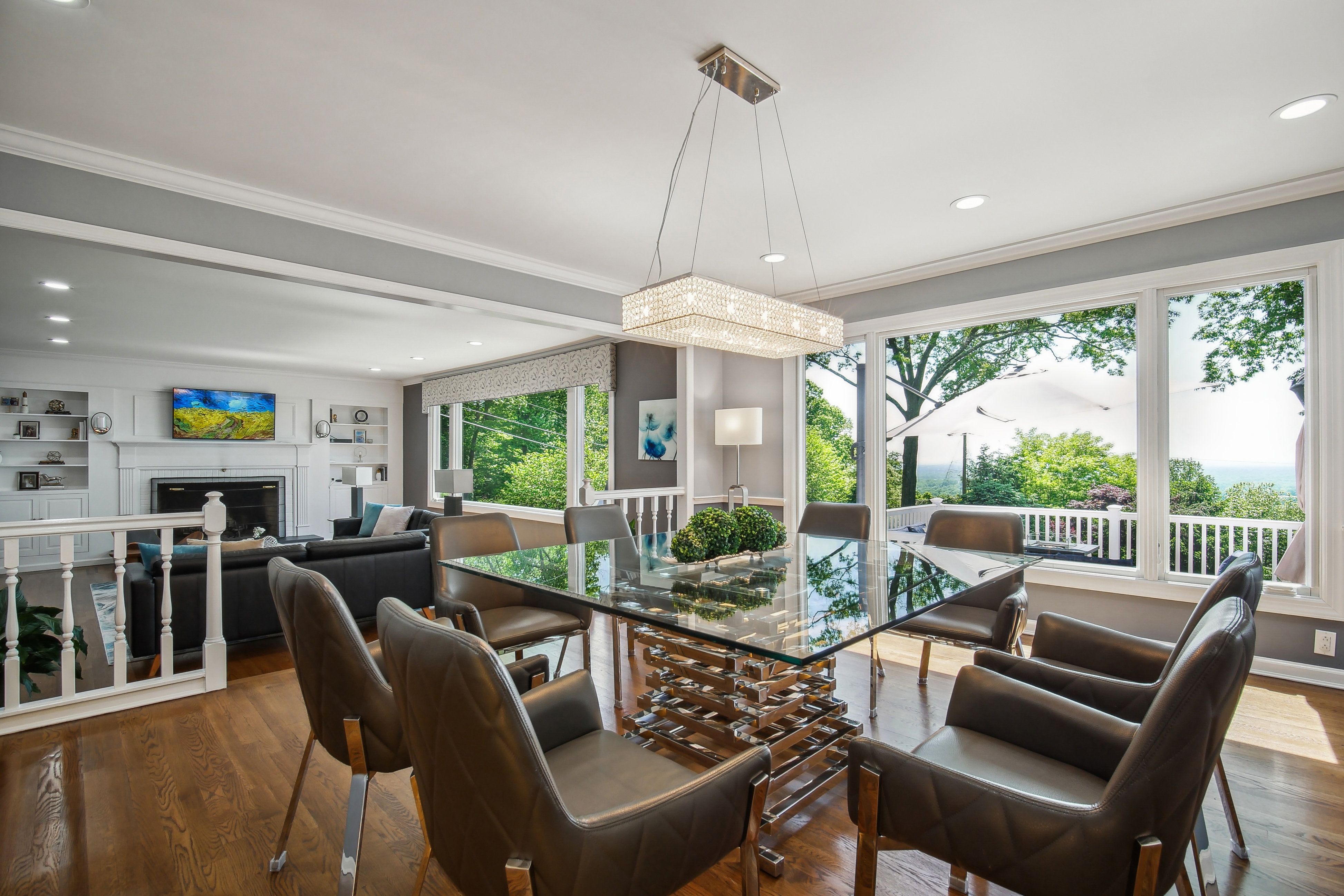 1008 Mary Allen Lane 