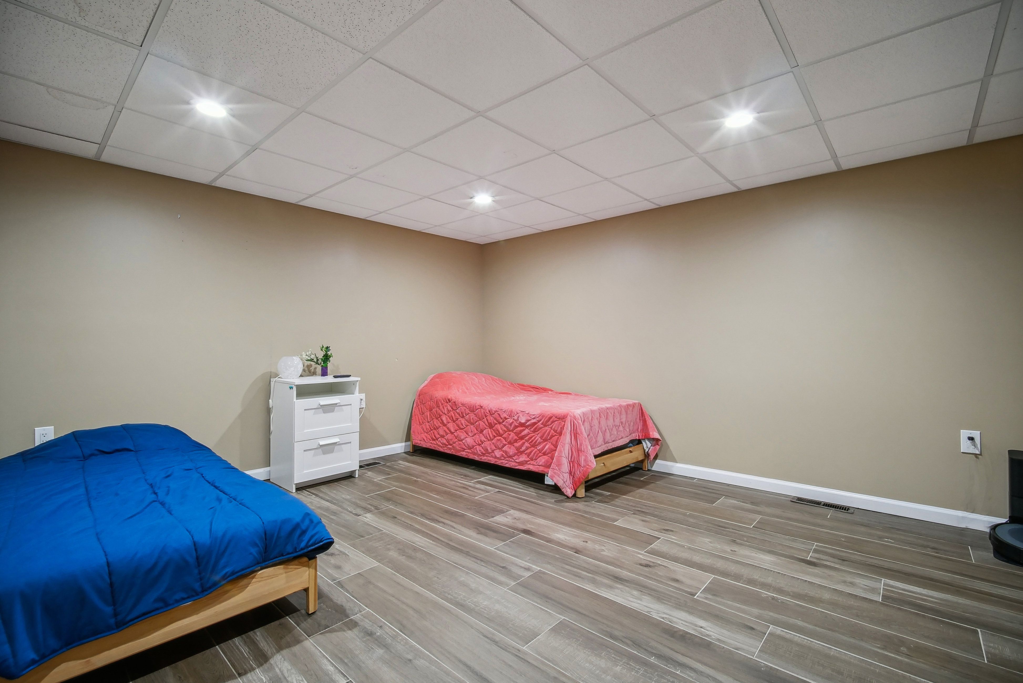 1008 Mary Allen Lane 