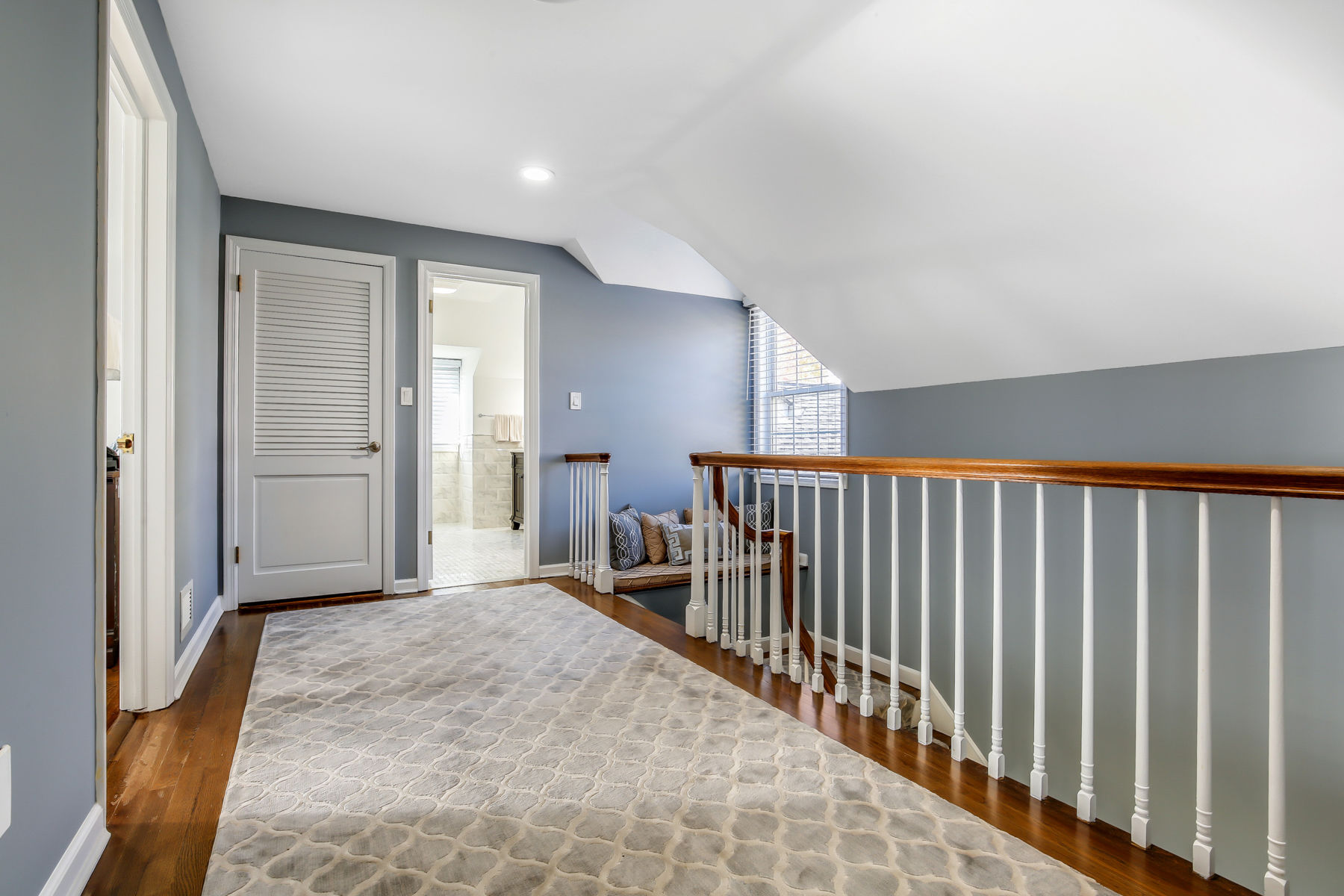 1008 Mary Allen Lane 