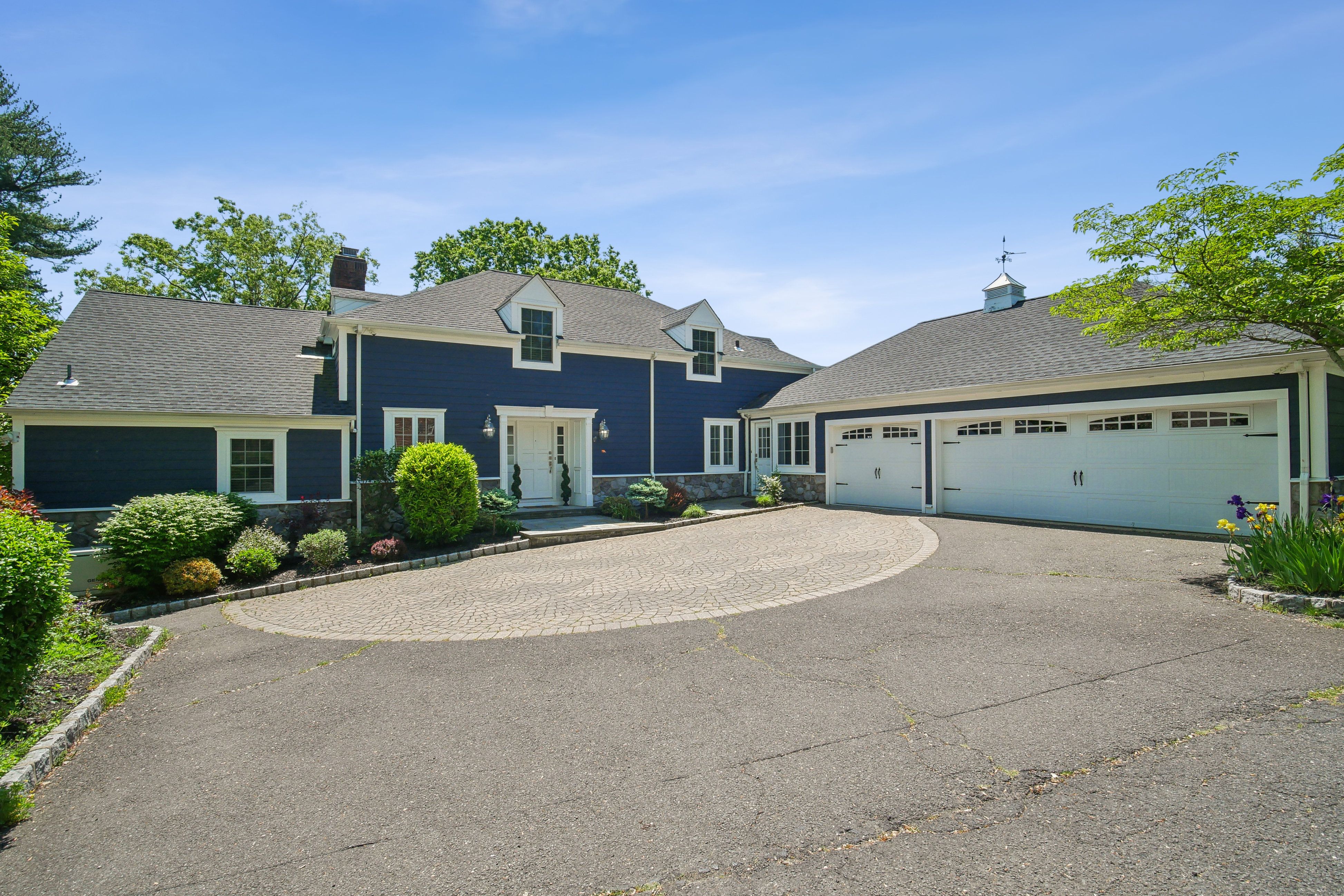 1008 Mary Allen Lane 