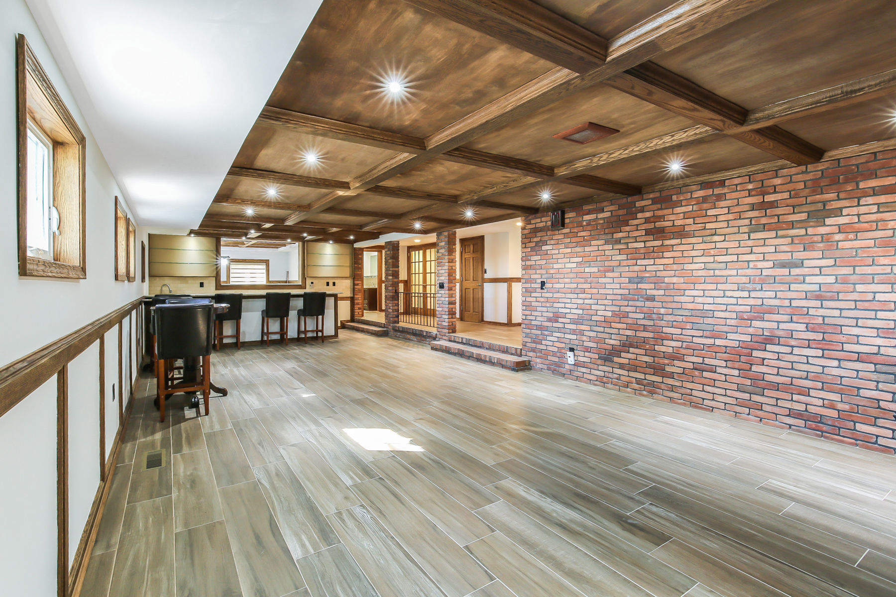 1008 Mary Allen Lane 