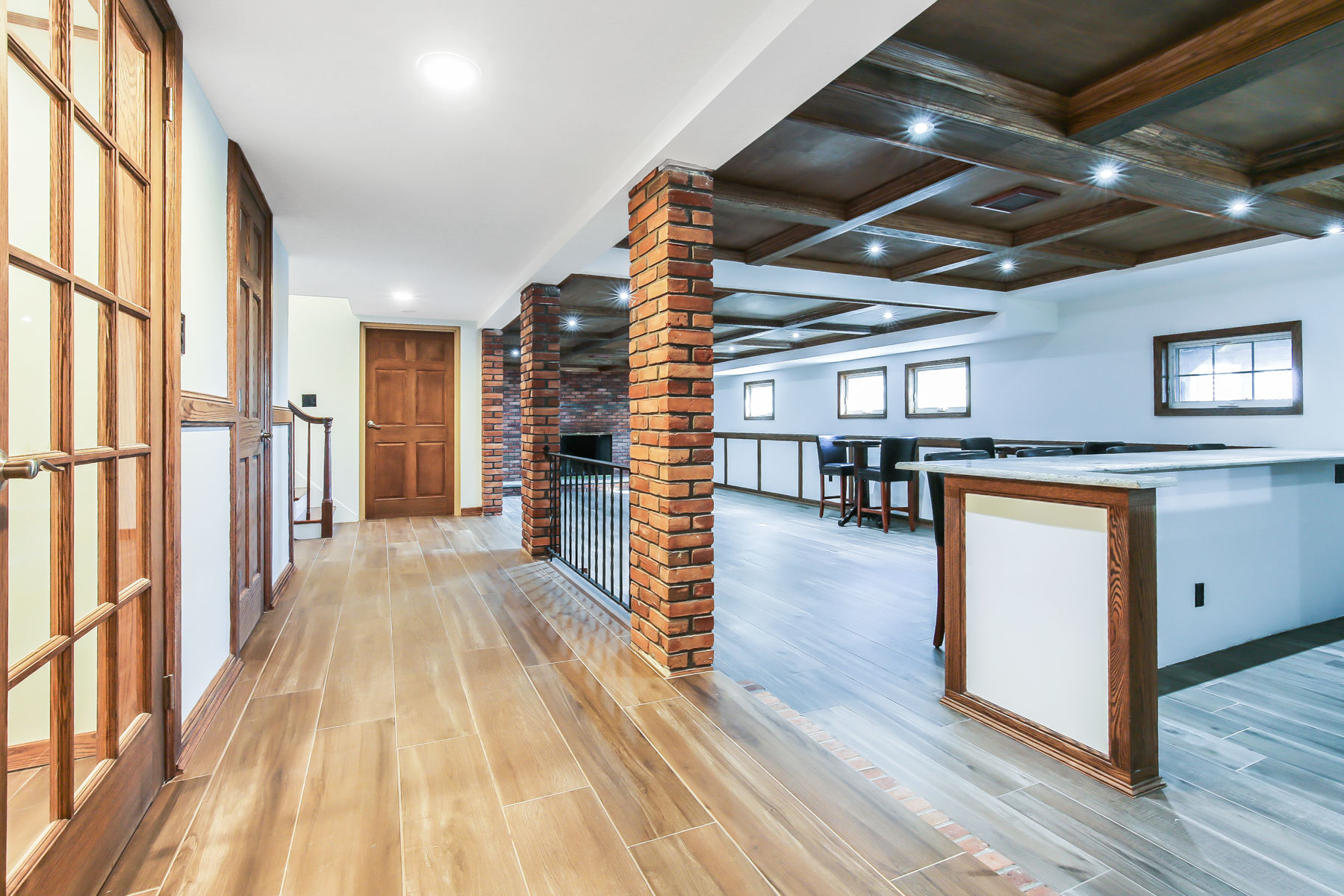 1008 Mary Allen Lane 