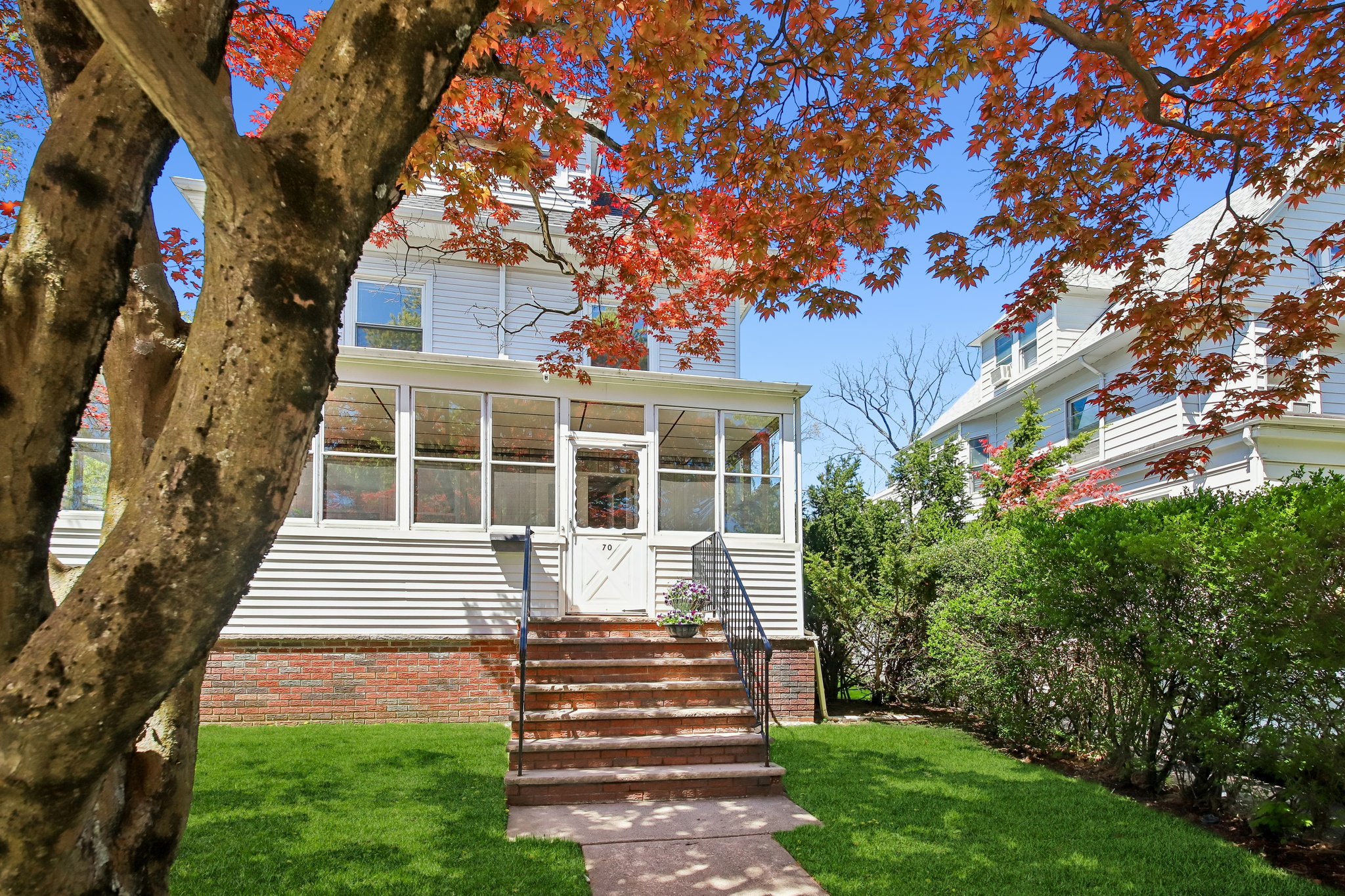 70 Orange Road 