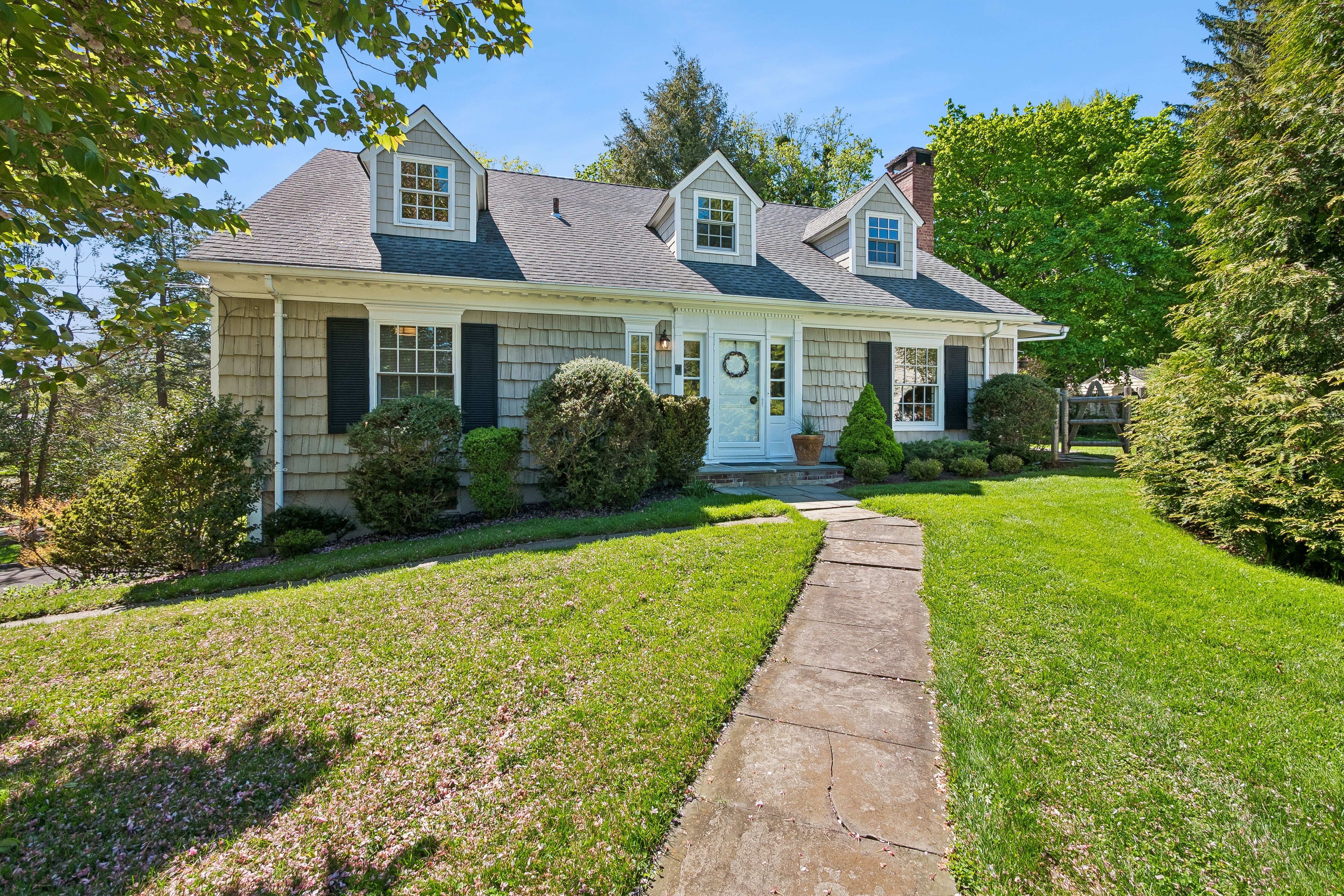 9 Overlook Terrace 