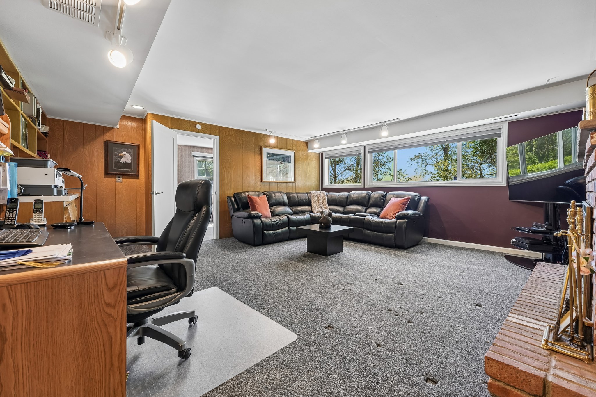 89 Westview Road 
