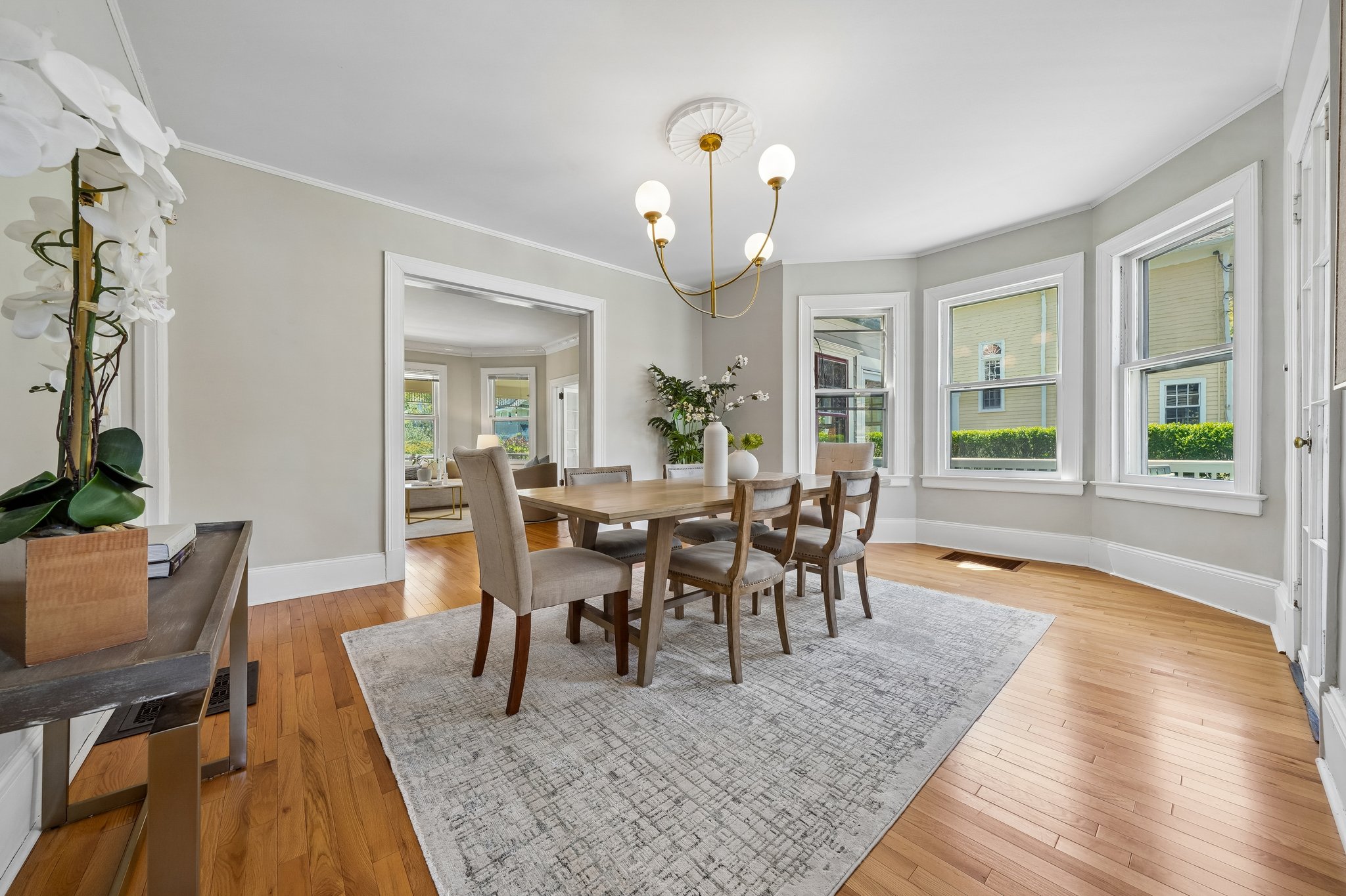 215 Inwood Avenue 