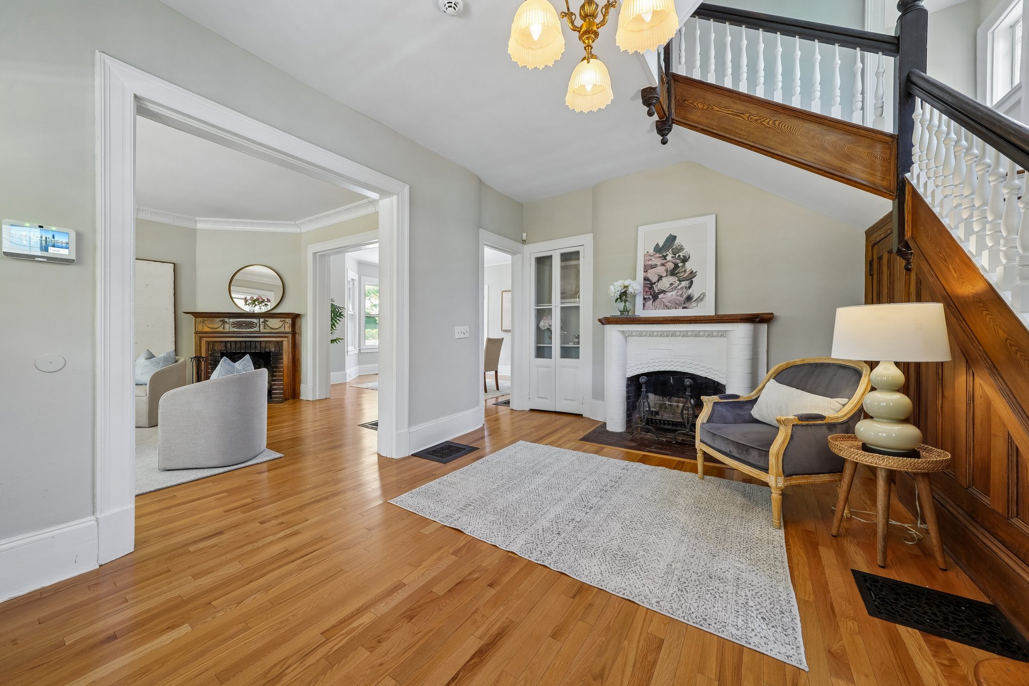 215 Inwood Avenue 