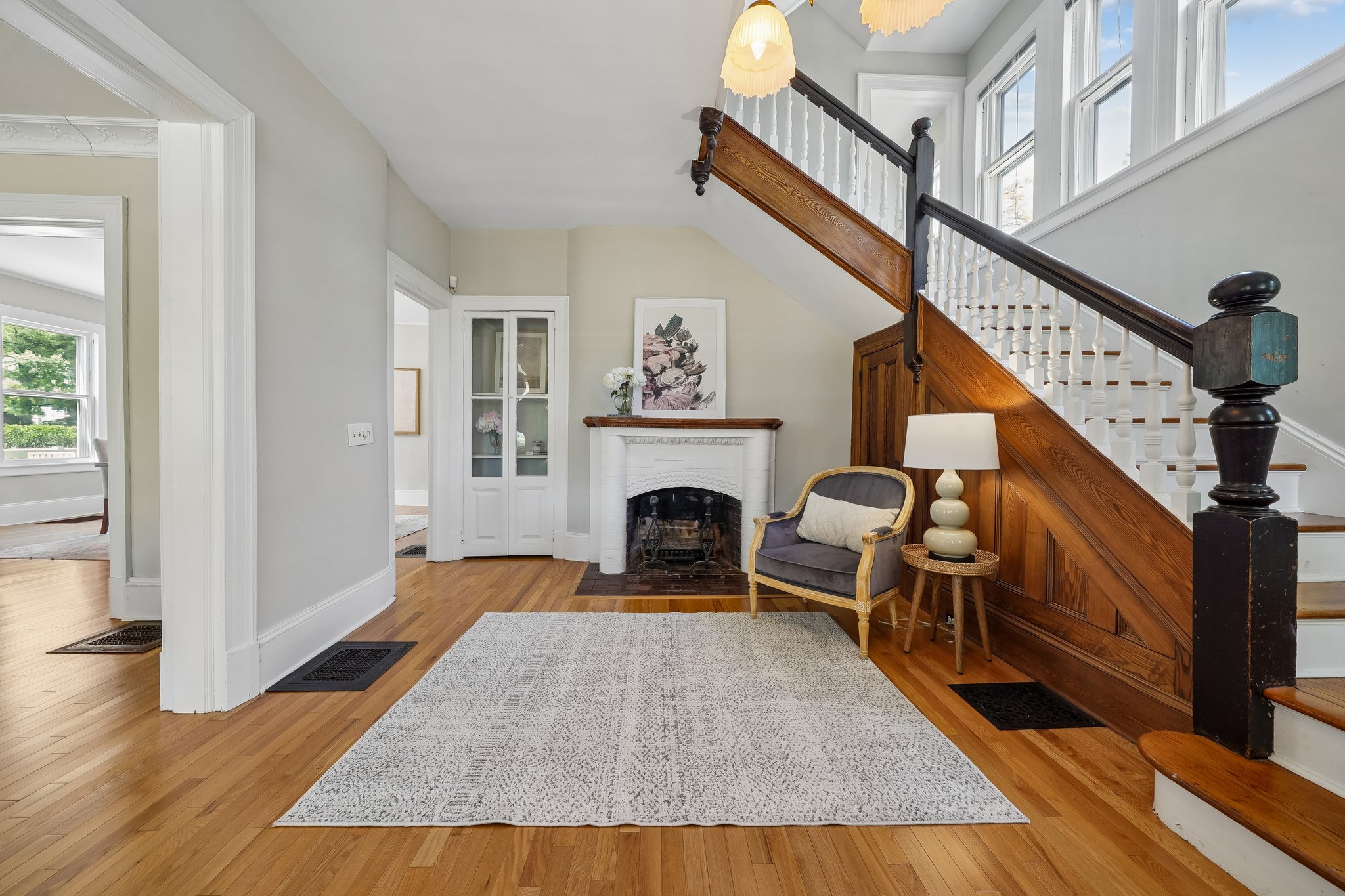 215 Inwood Avenue 
