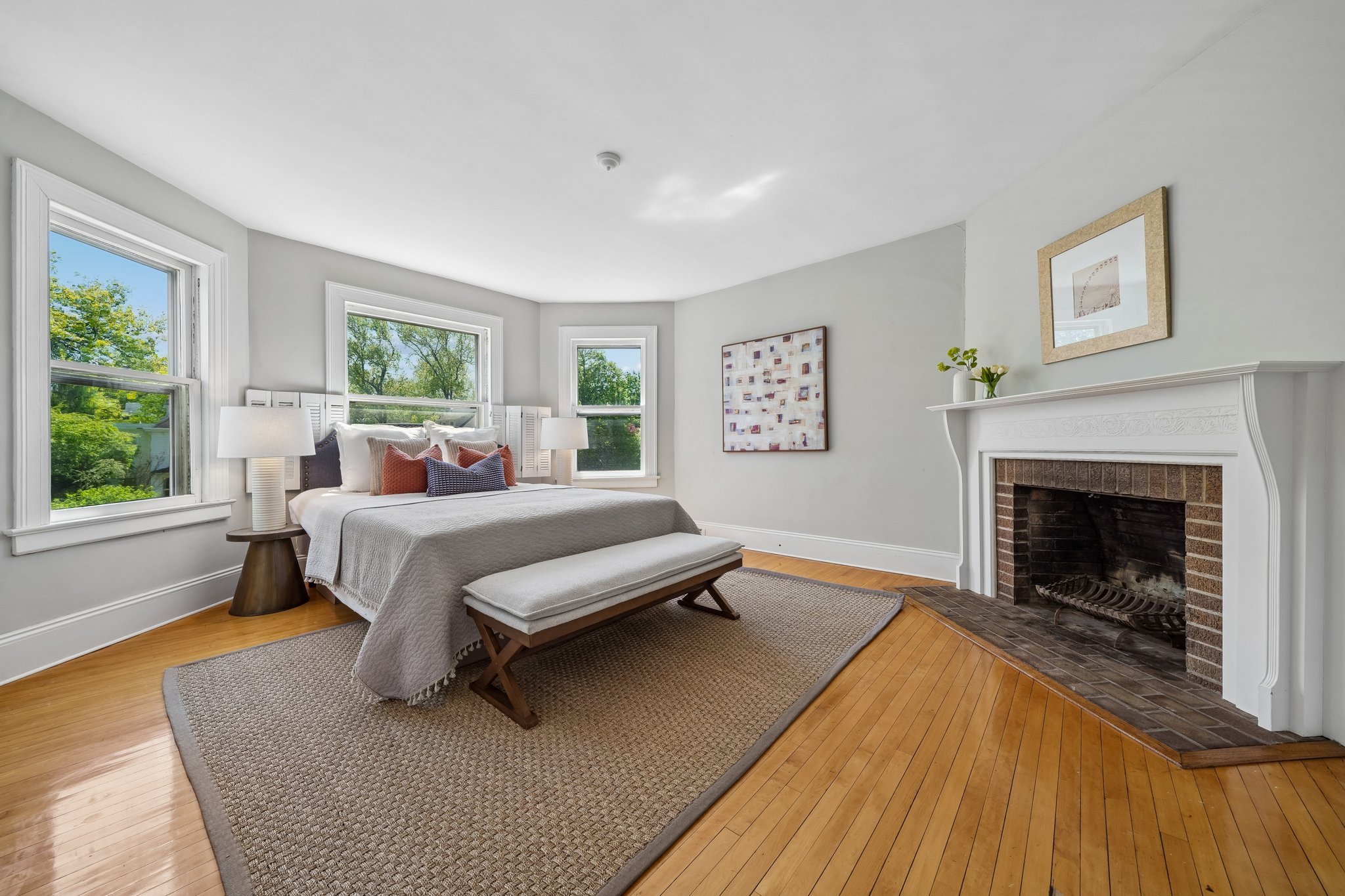 215 Inwood Avenue 