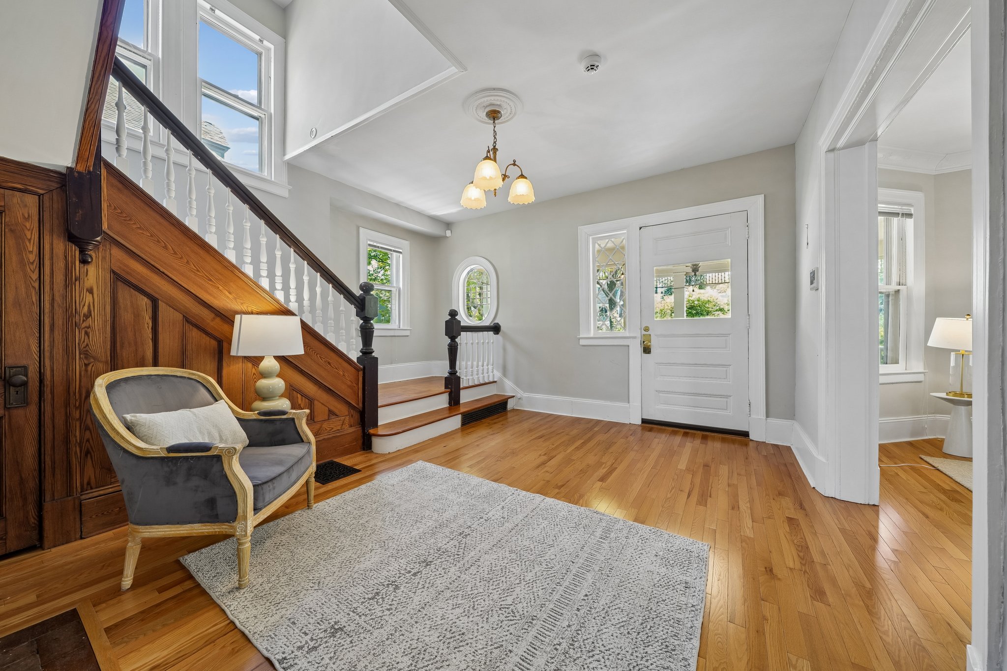 215 Inwood Avenue 