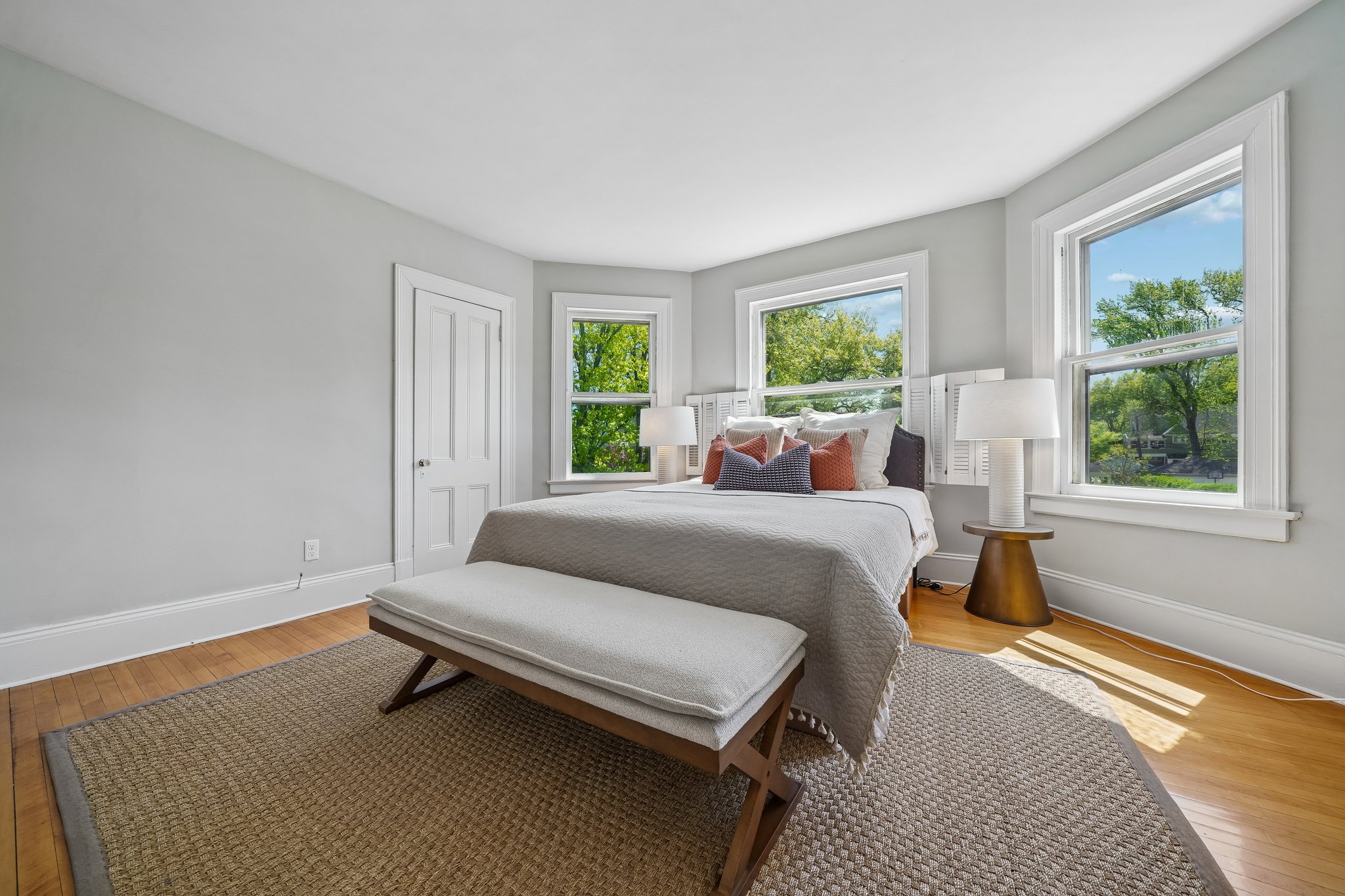 215 Inwood Avenue 