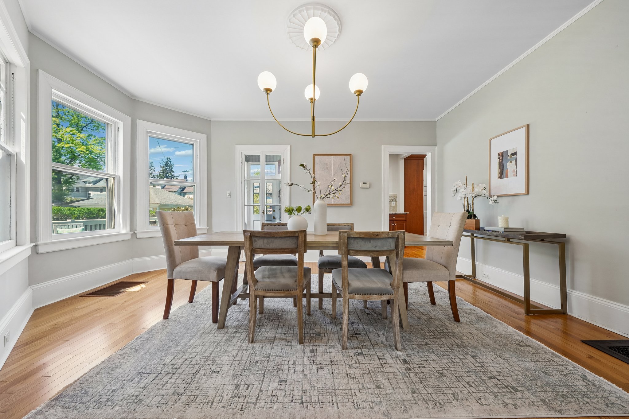 215 Inwood Avenue 