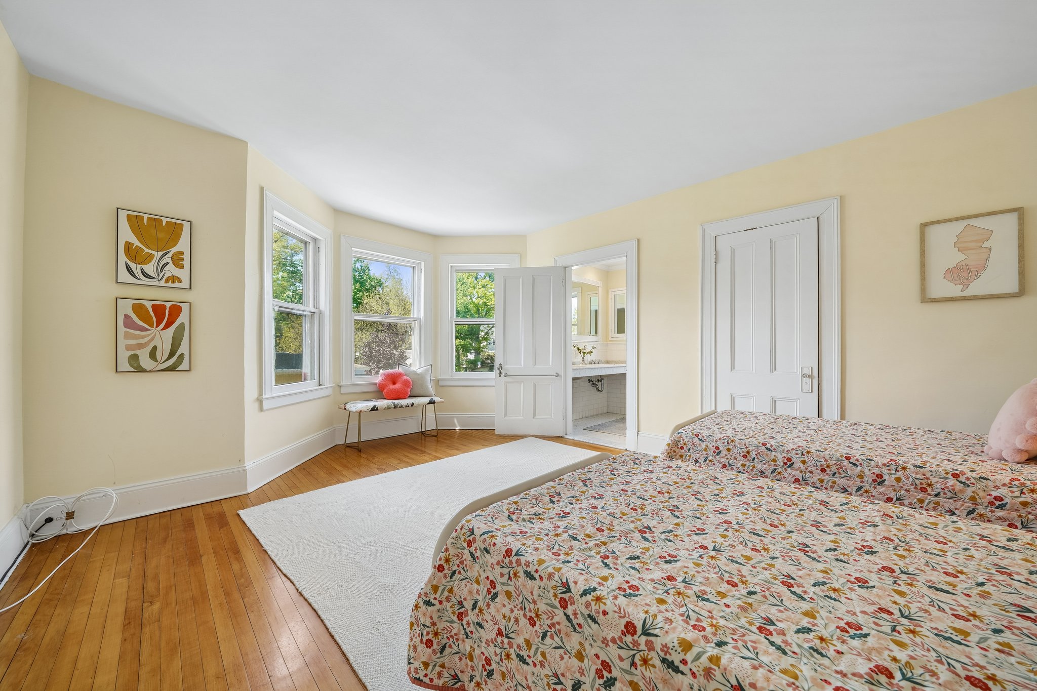 215 Inwood Avenue 