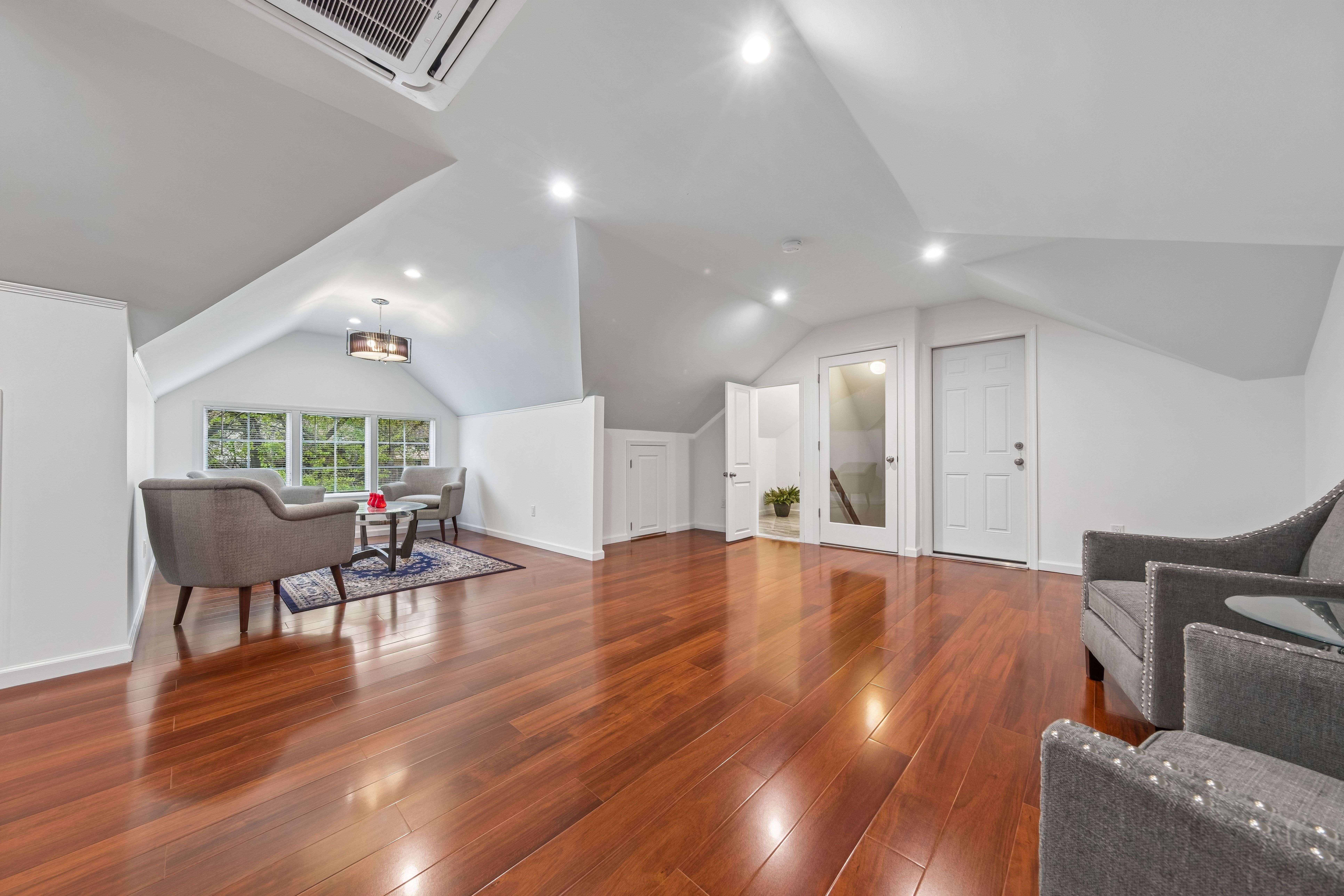 21 Winding Way 