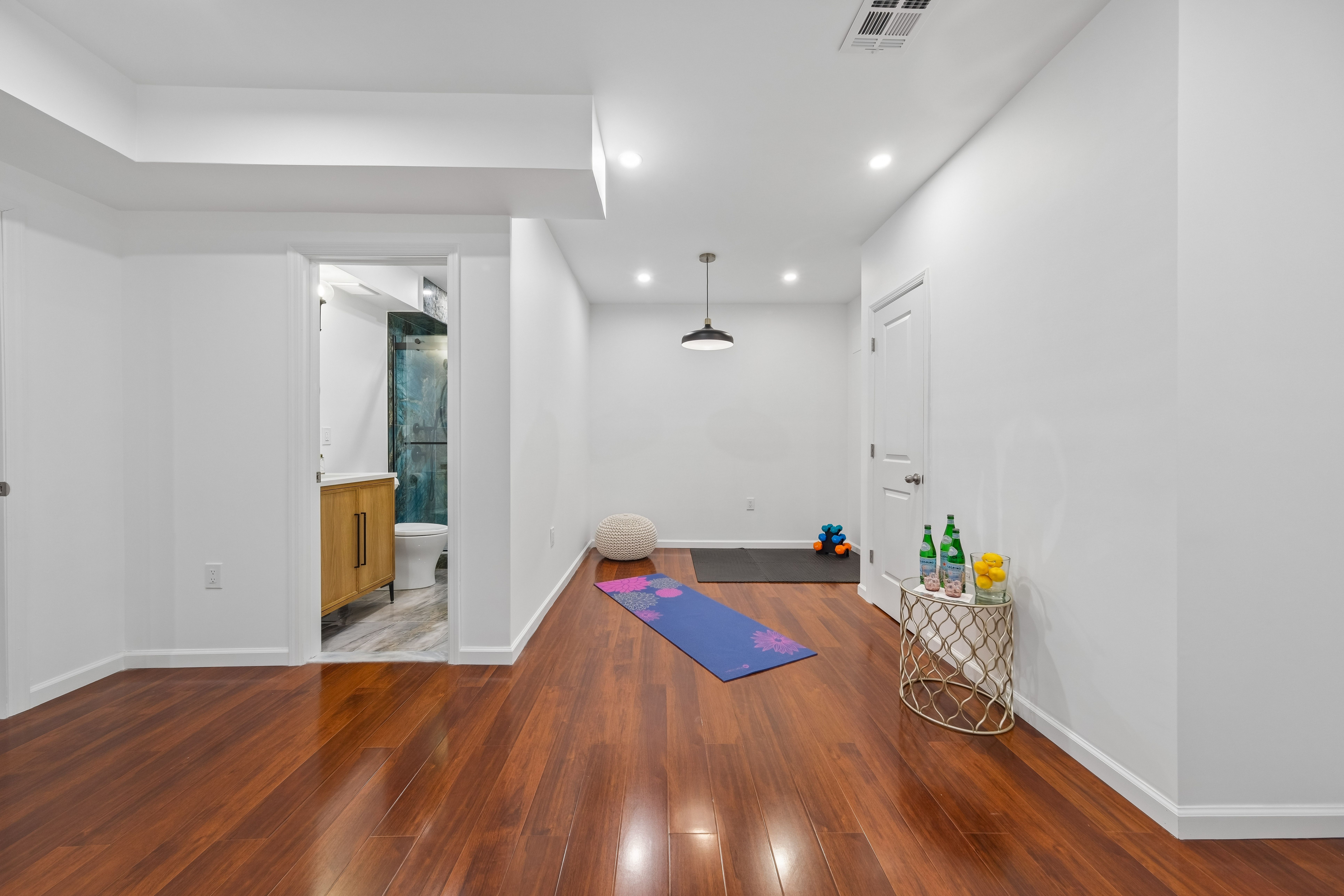 21 Winding Way 