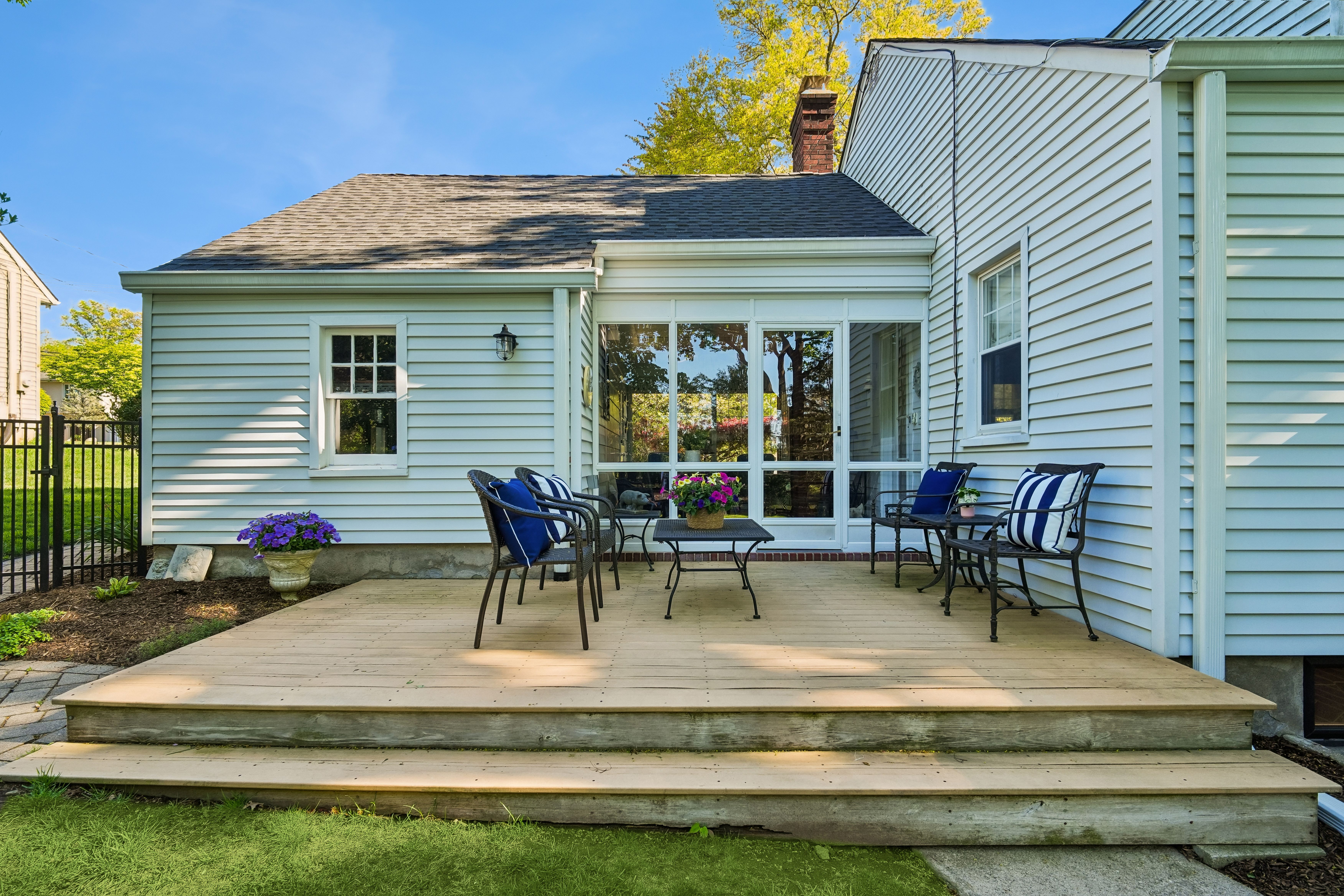 31 Jacobus Avenue 