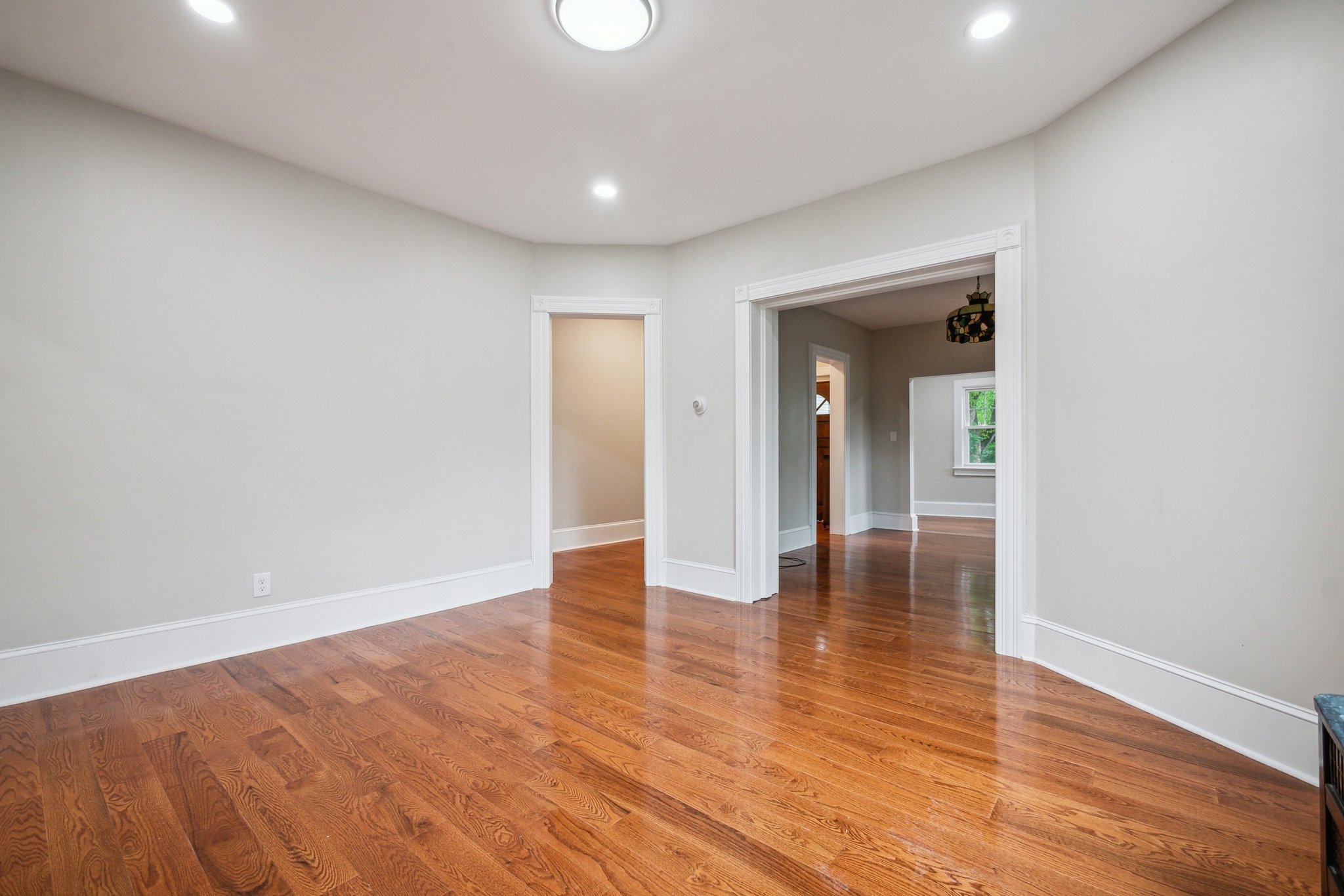 6 Hughes Place 
