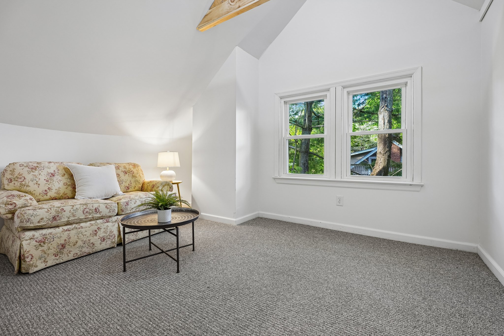 82 Arlington Avenue 