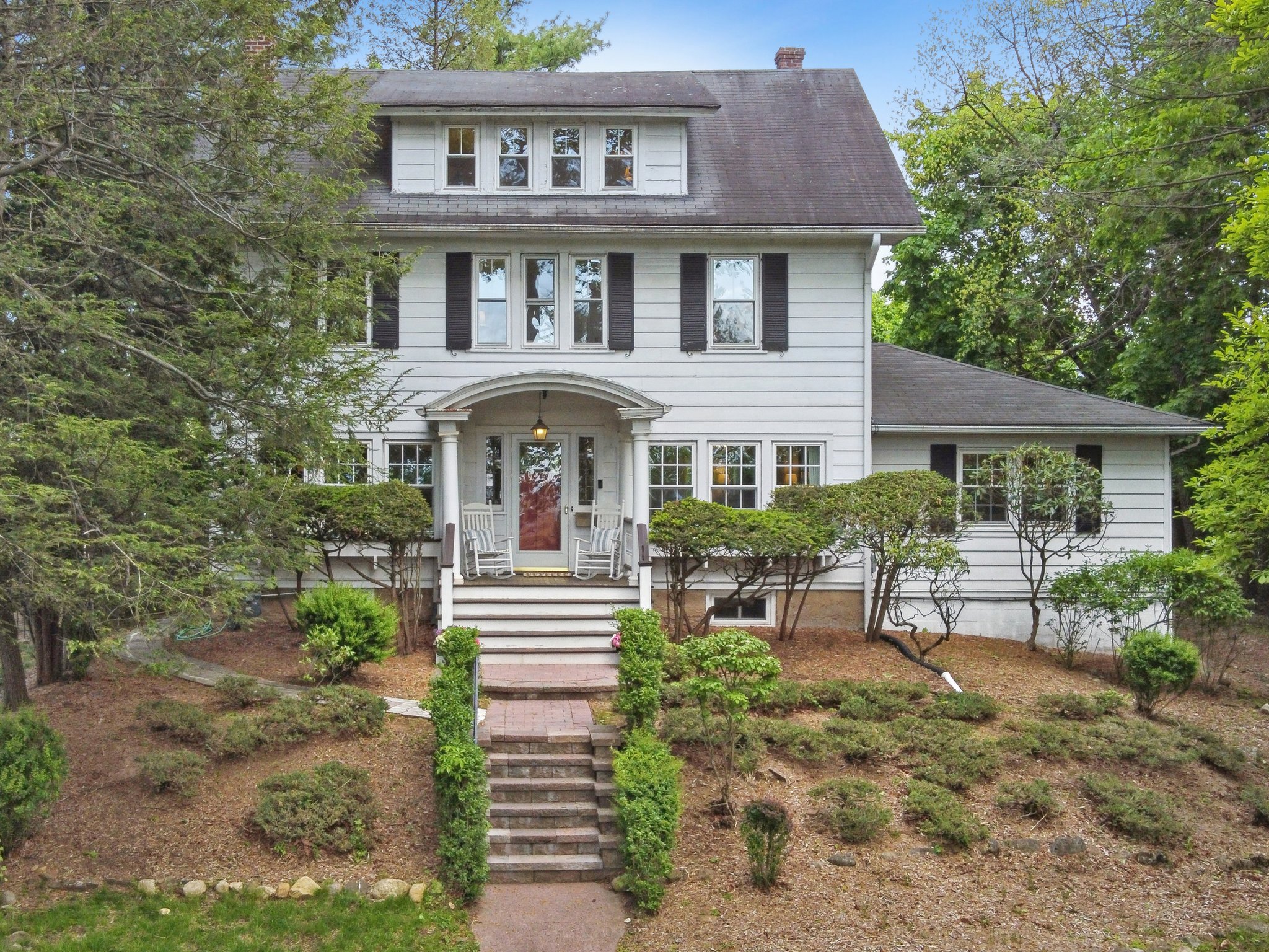 82 Arlington Avenue 