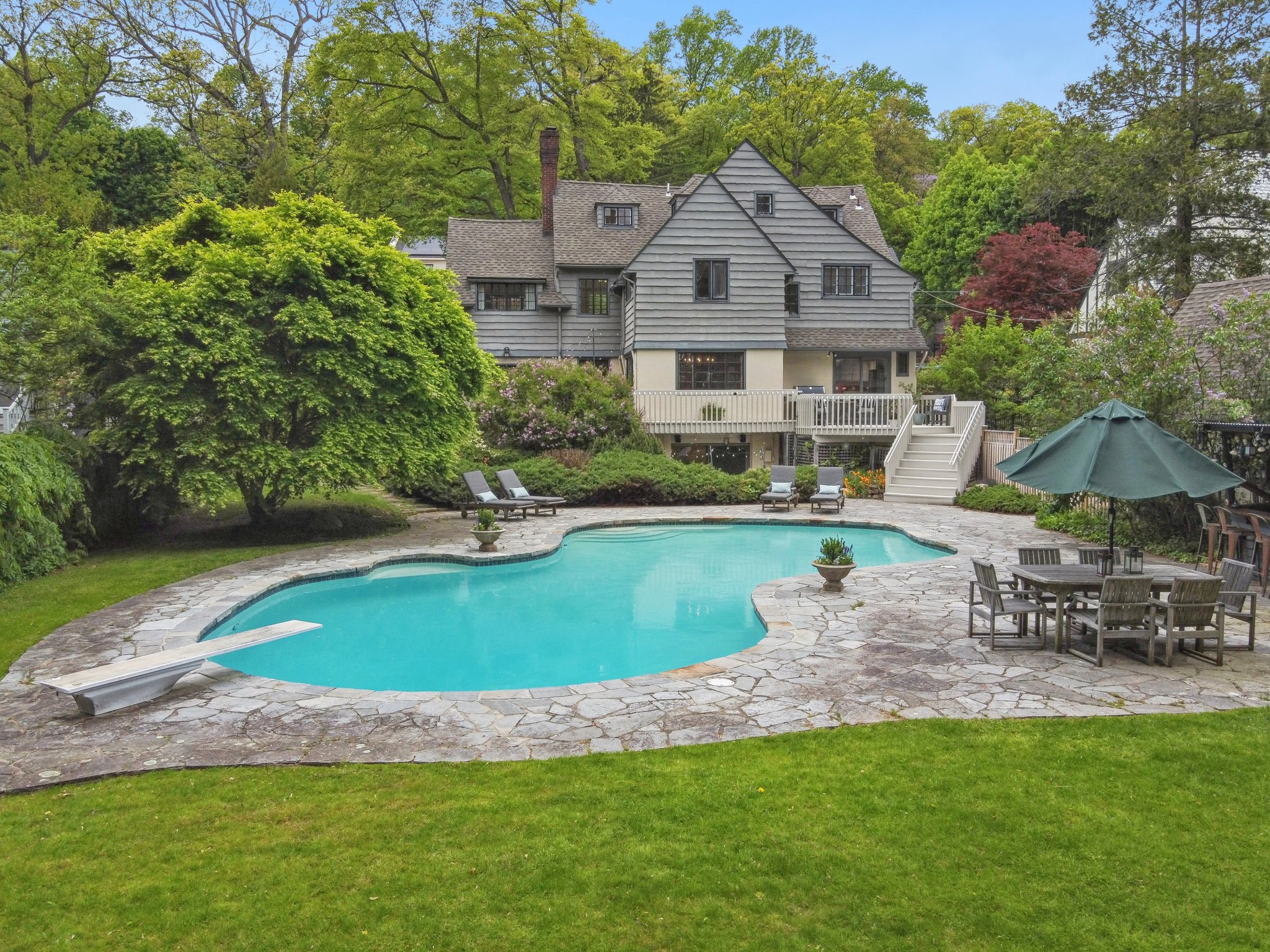 379 Highland Avenue 