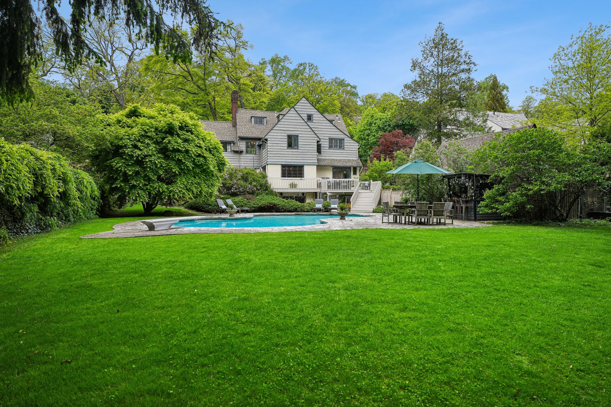 379 Highland Avenue 
