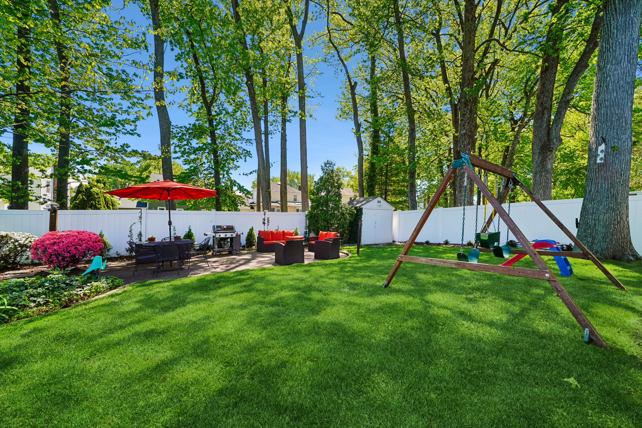 99 Ferncliff Road 