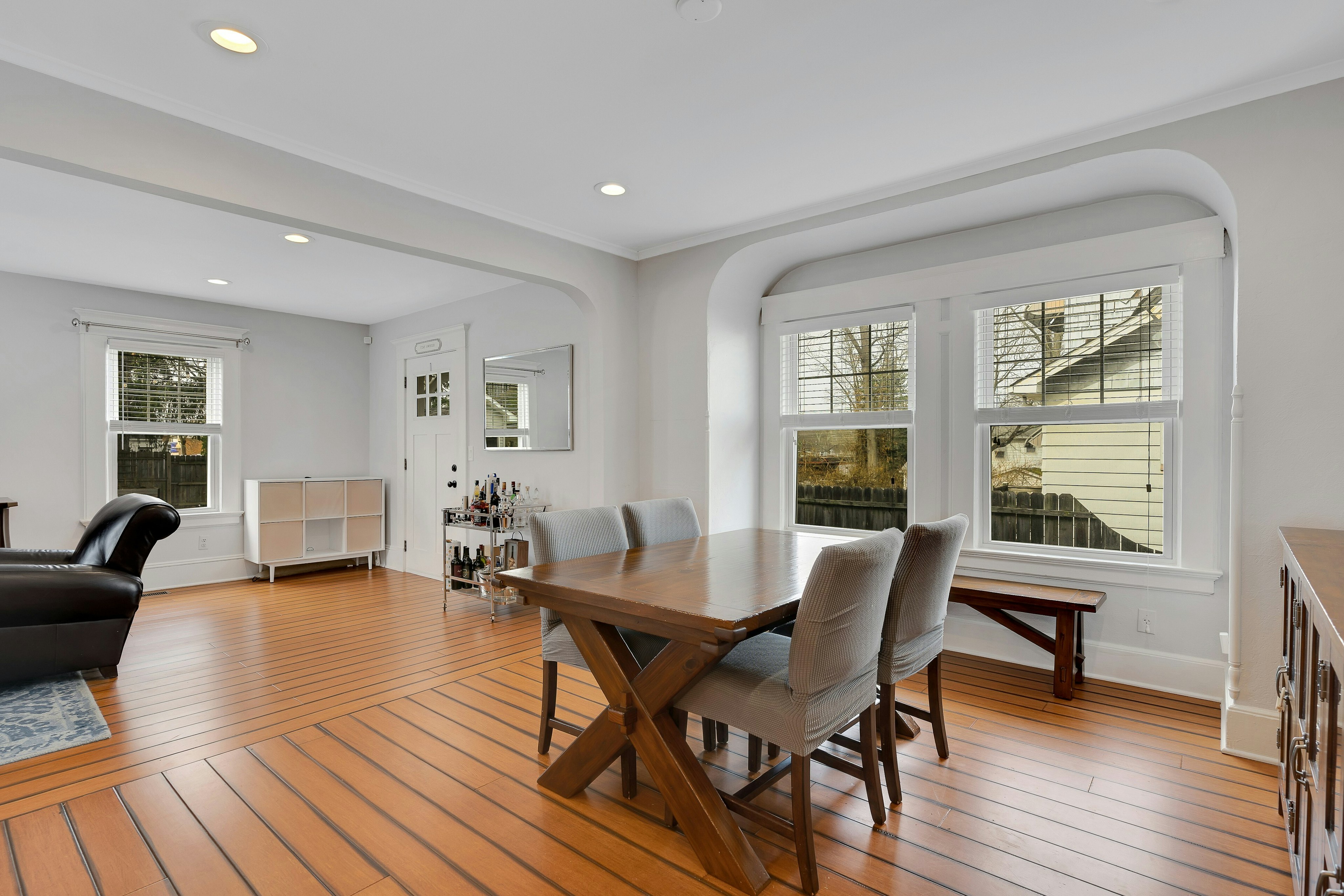 11 Lewis Avenue 