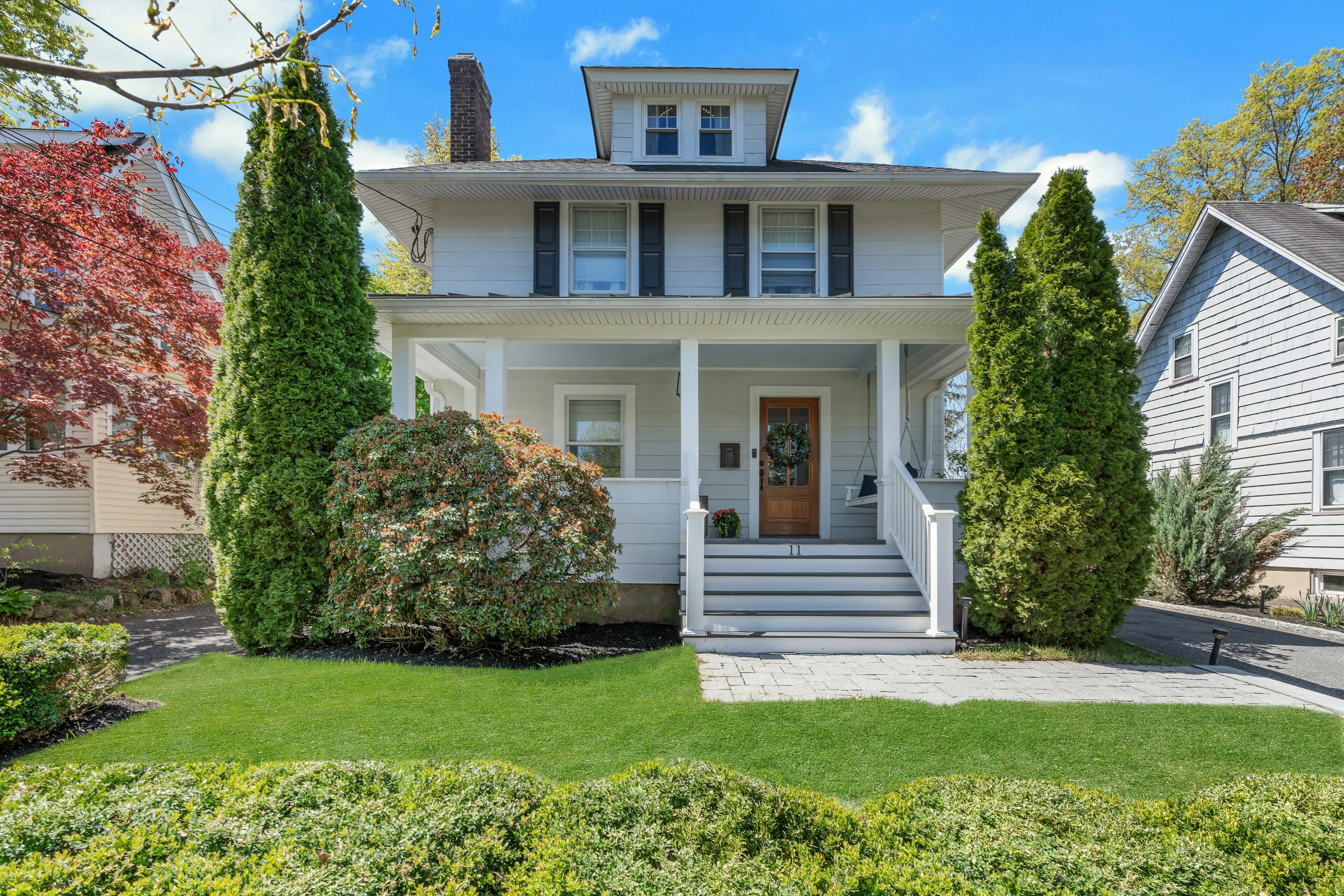 11 Lewis Avenue 