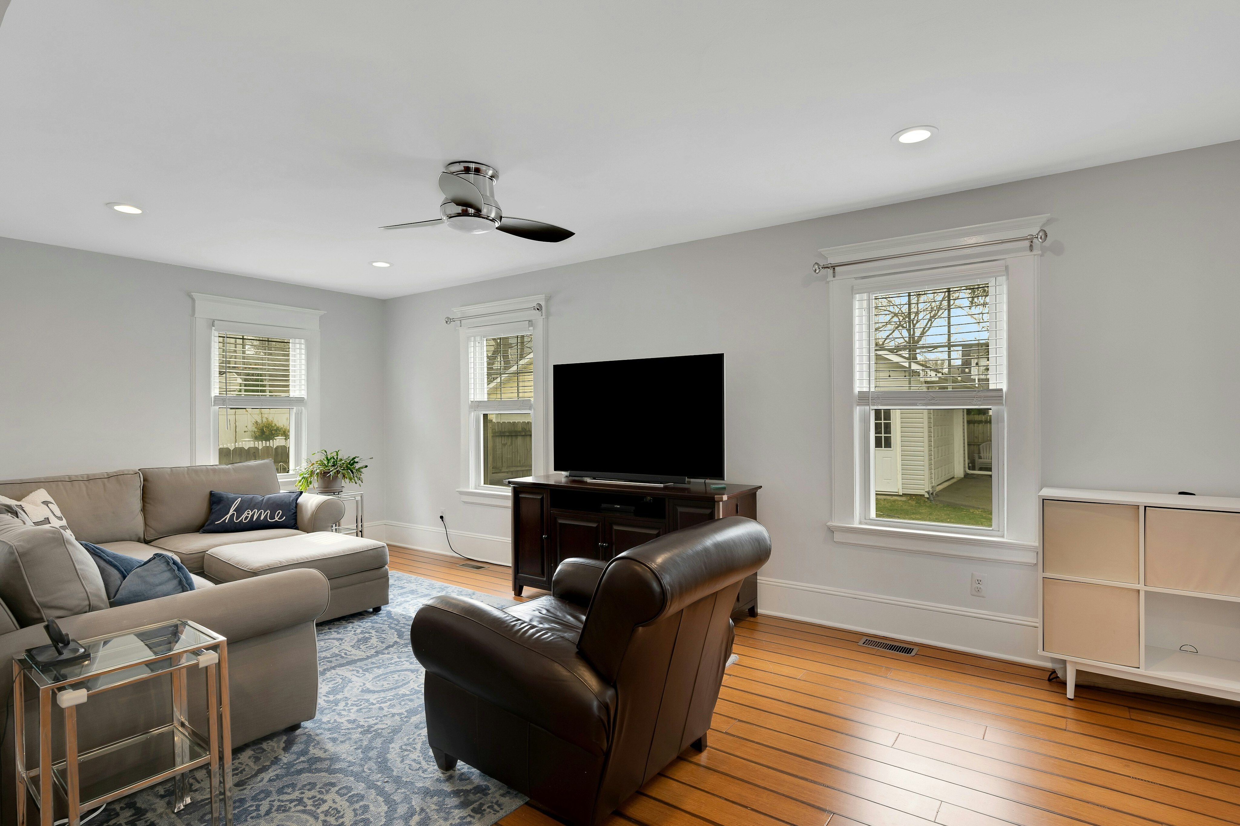 11 Lewis Avenue 