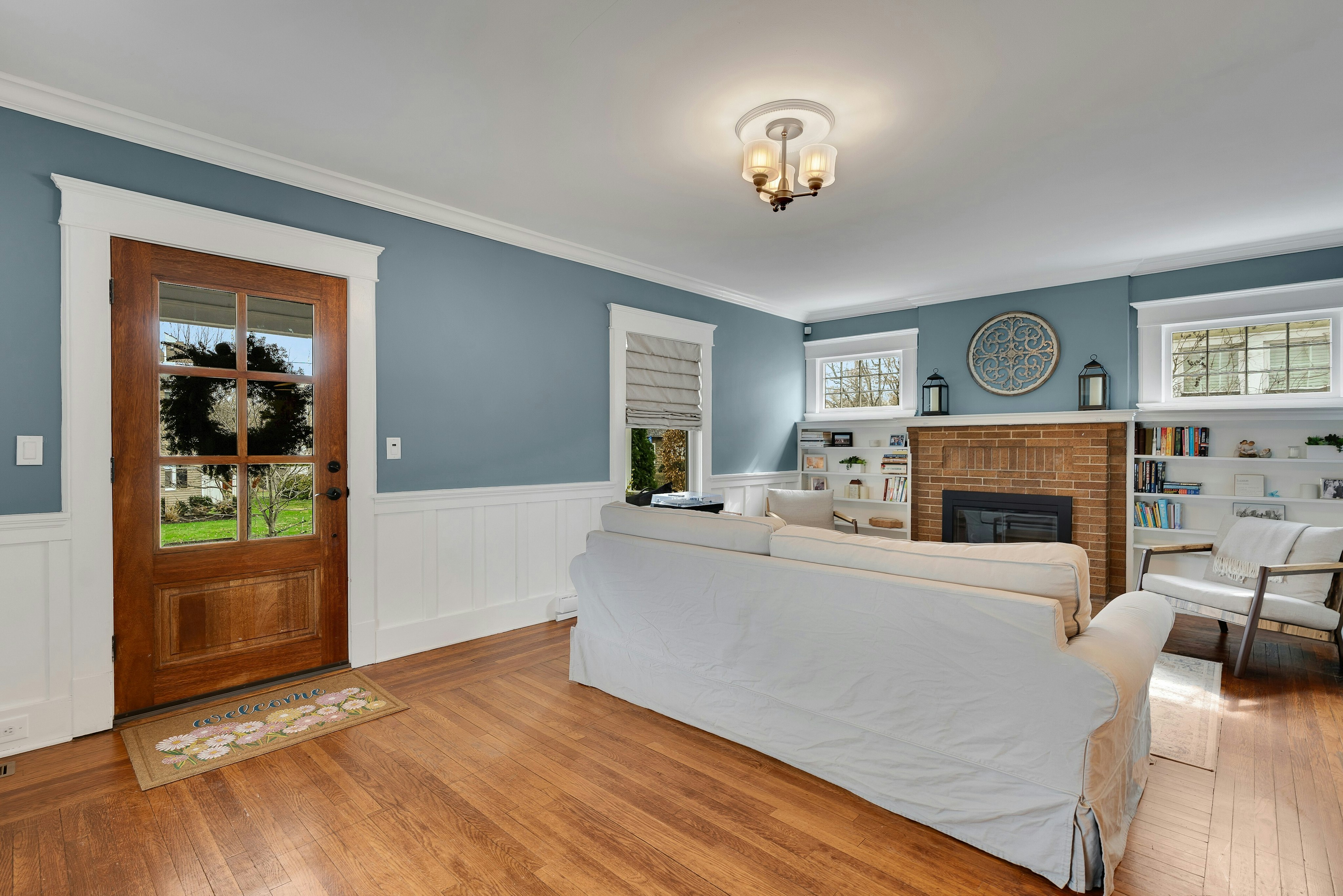 11 Lewis Avenue 