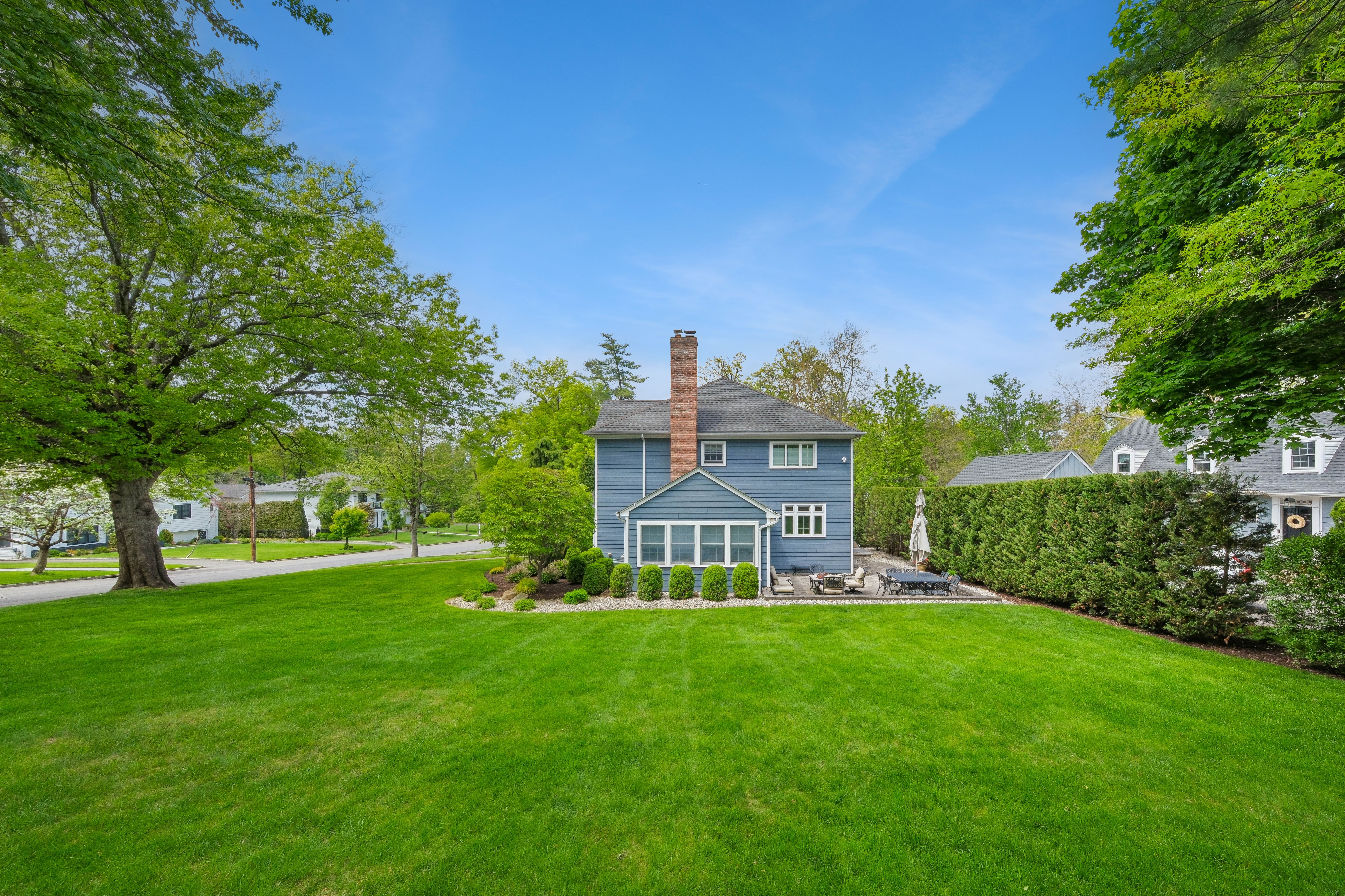 100 Browning Road 