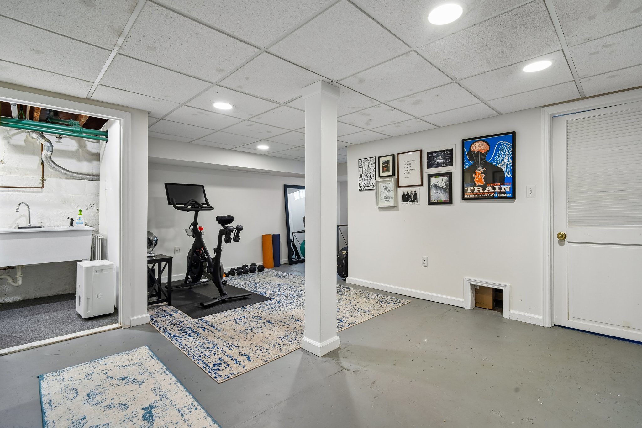 72 Central Avenue 