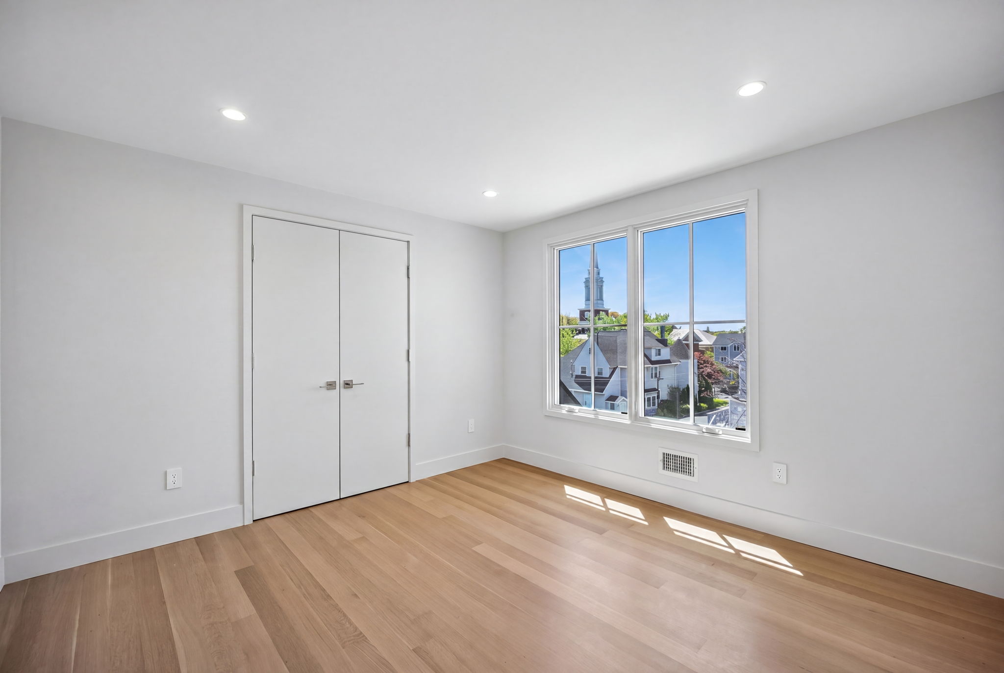 75 Midland Avenue Unit 5