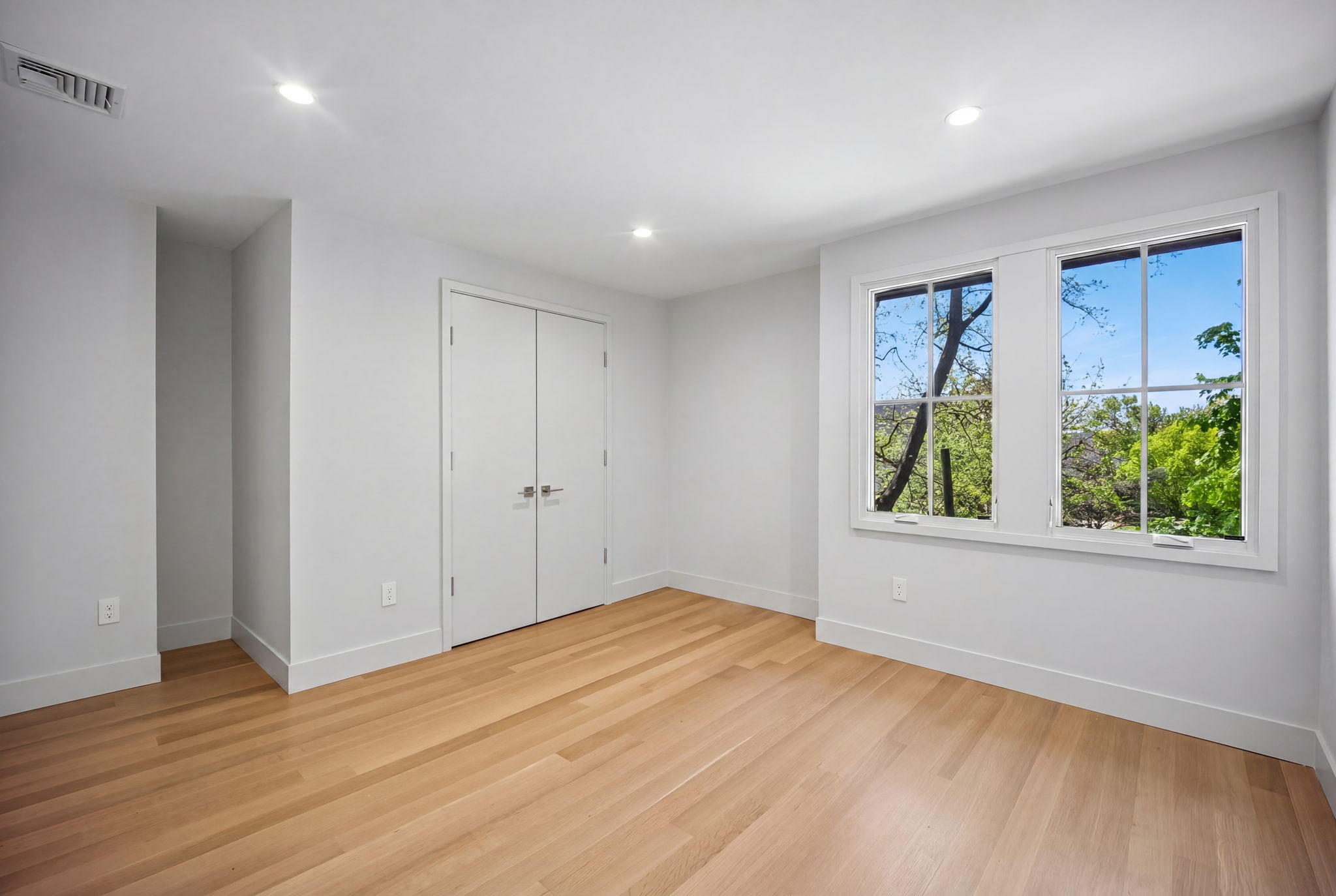 75 Midland Avenue Unit 5