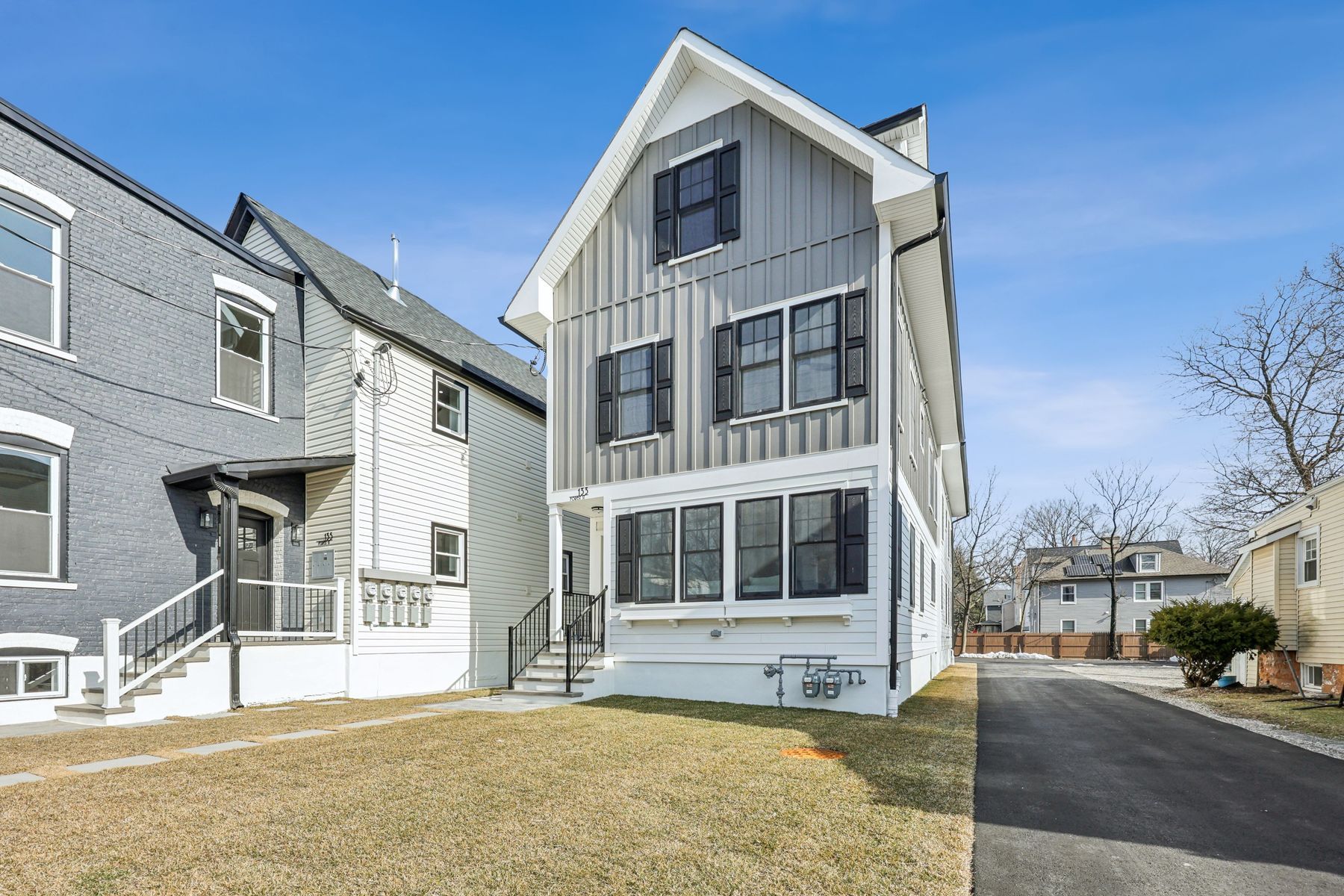 133 Forest Street 1F