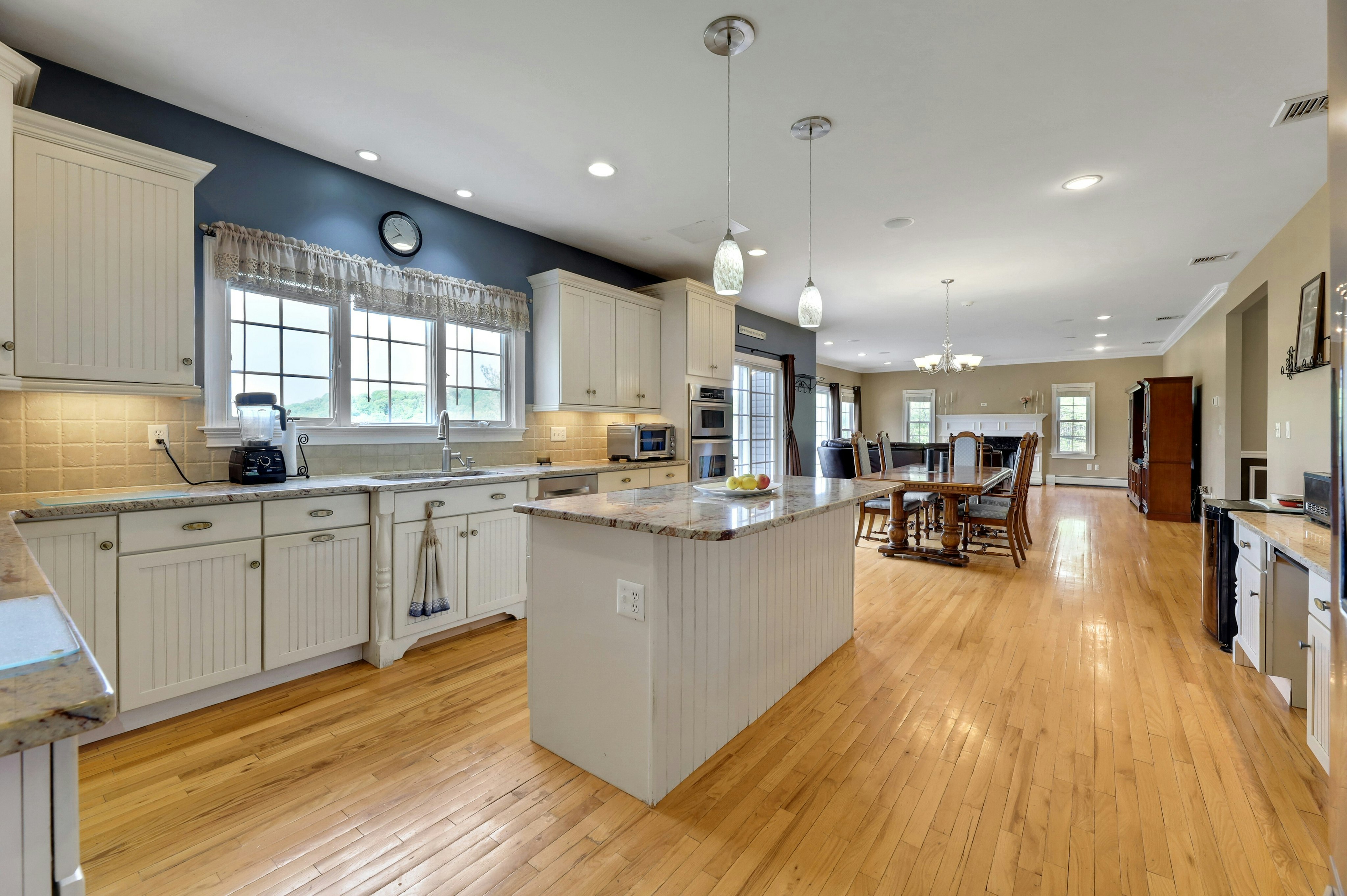 8 Buena Vista Drive 