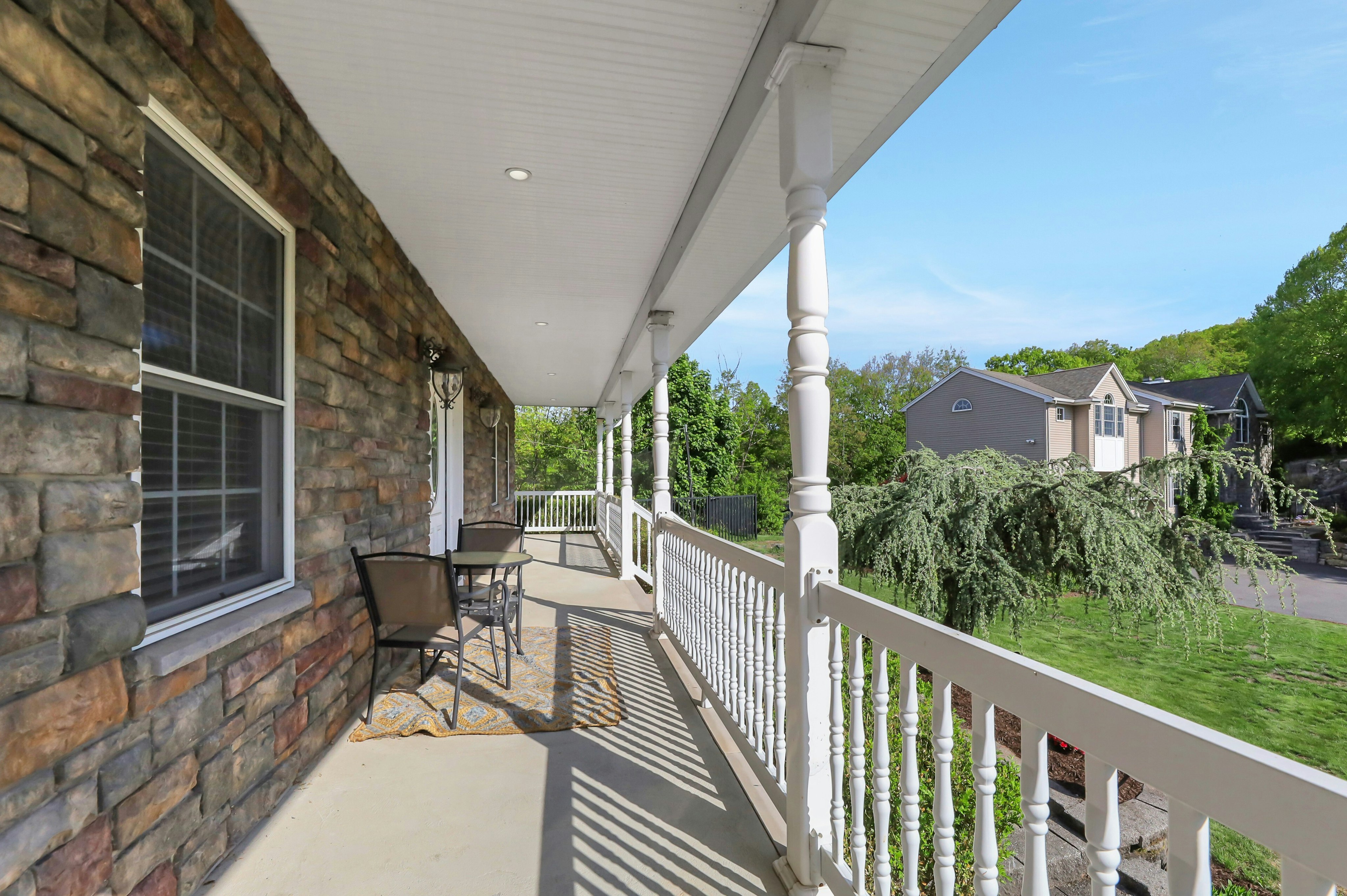 8 Buena Vista Drive 