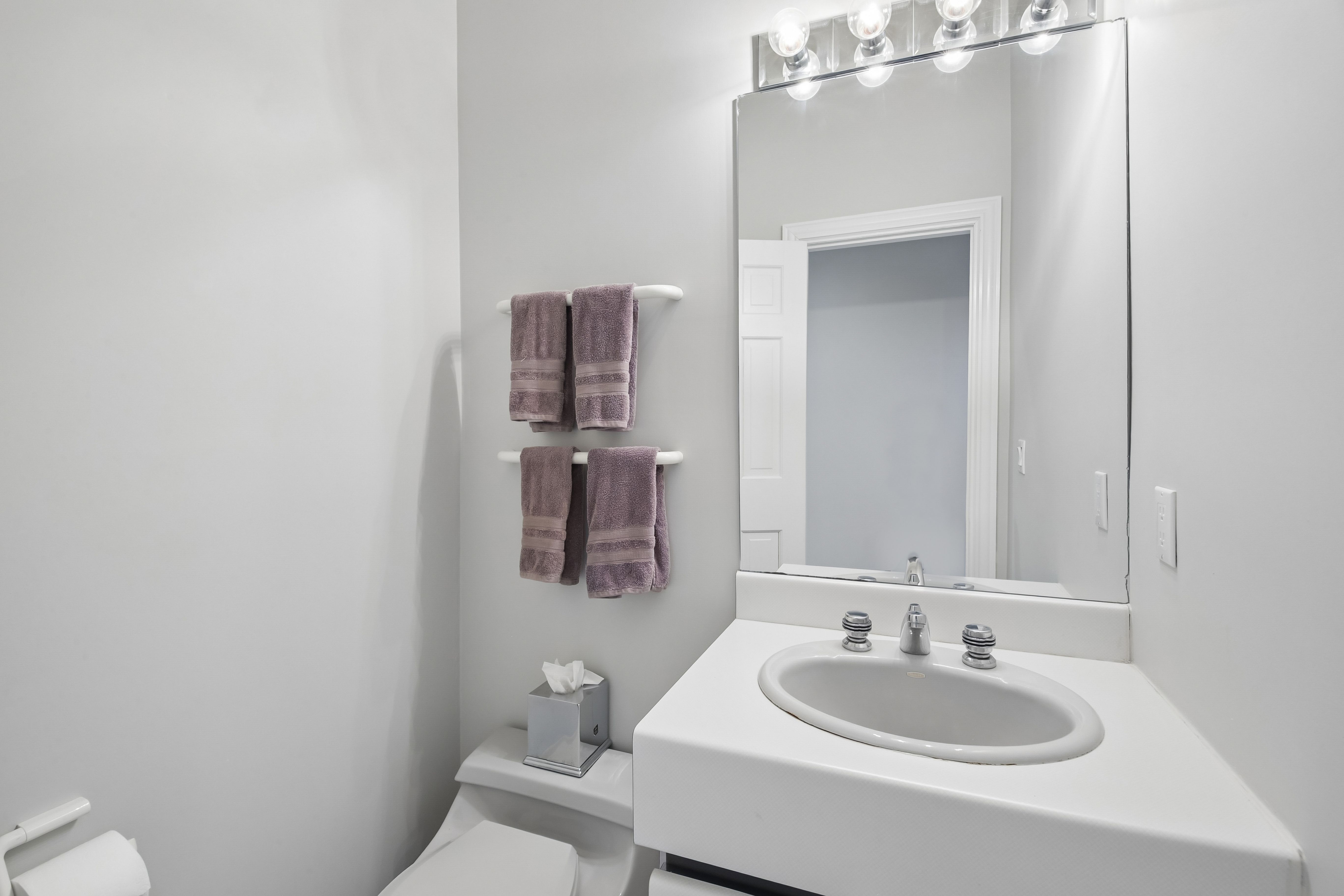 830 West Shore Drive 