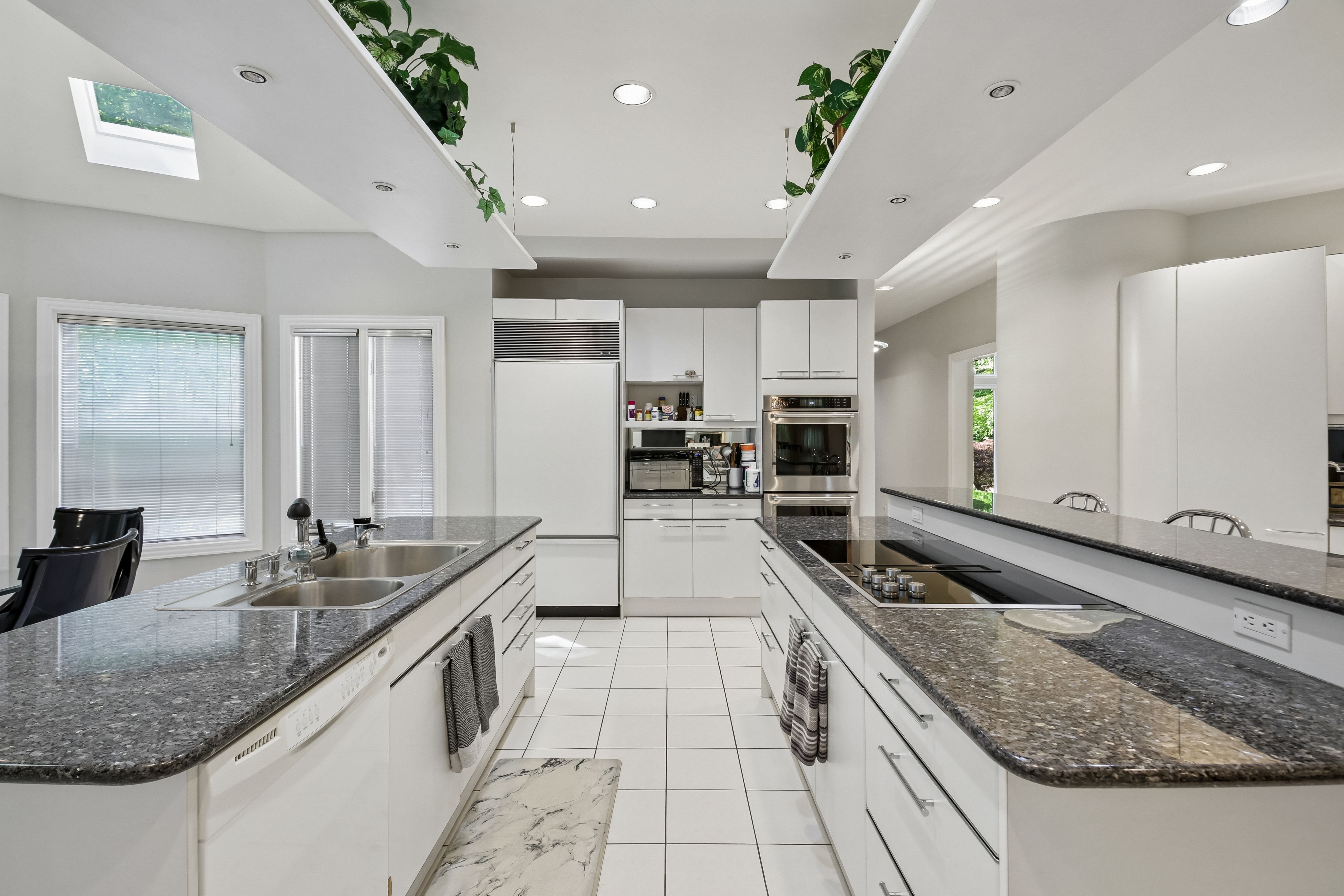 830 West Shore Drive 