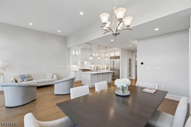 6 Concord Ct