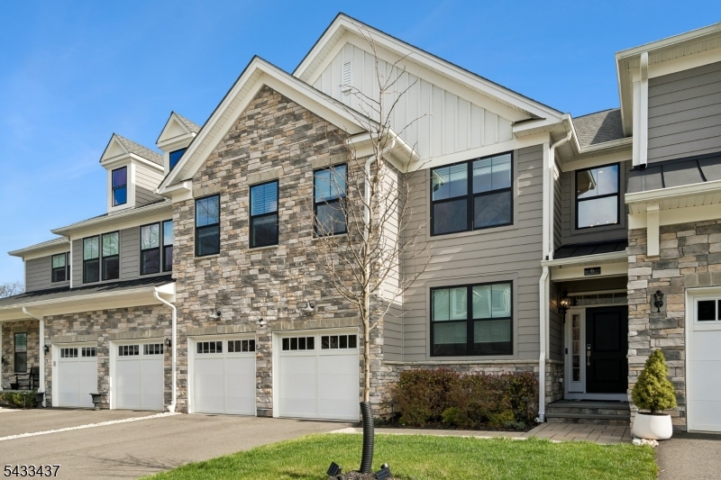 6 Concord Ct