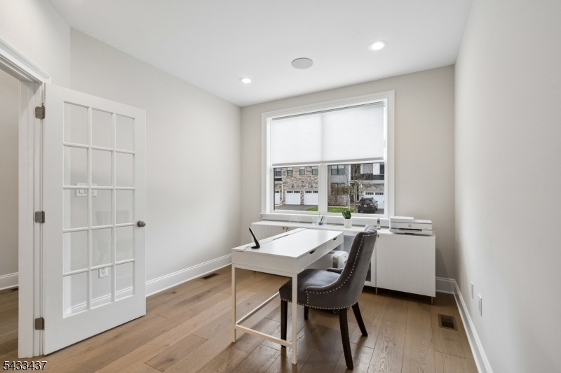 6 Concord Ct