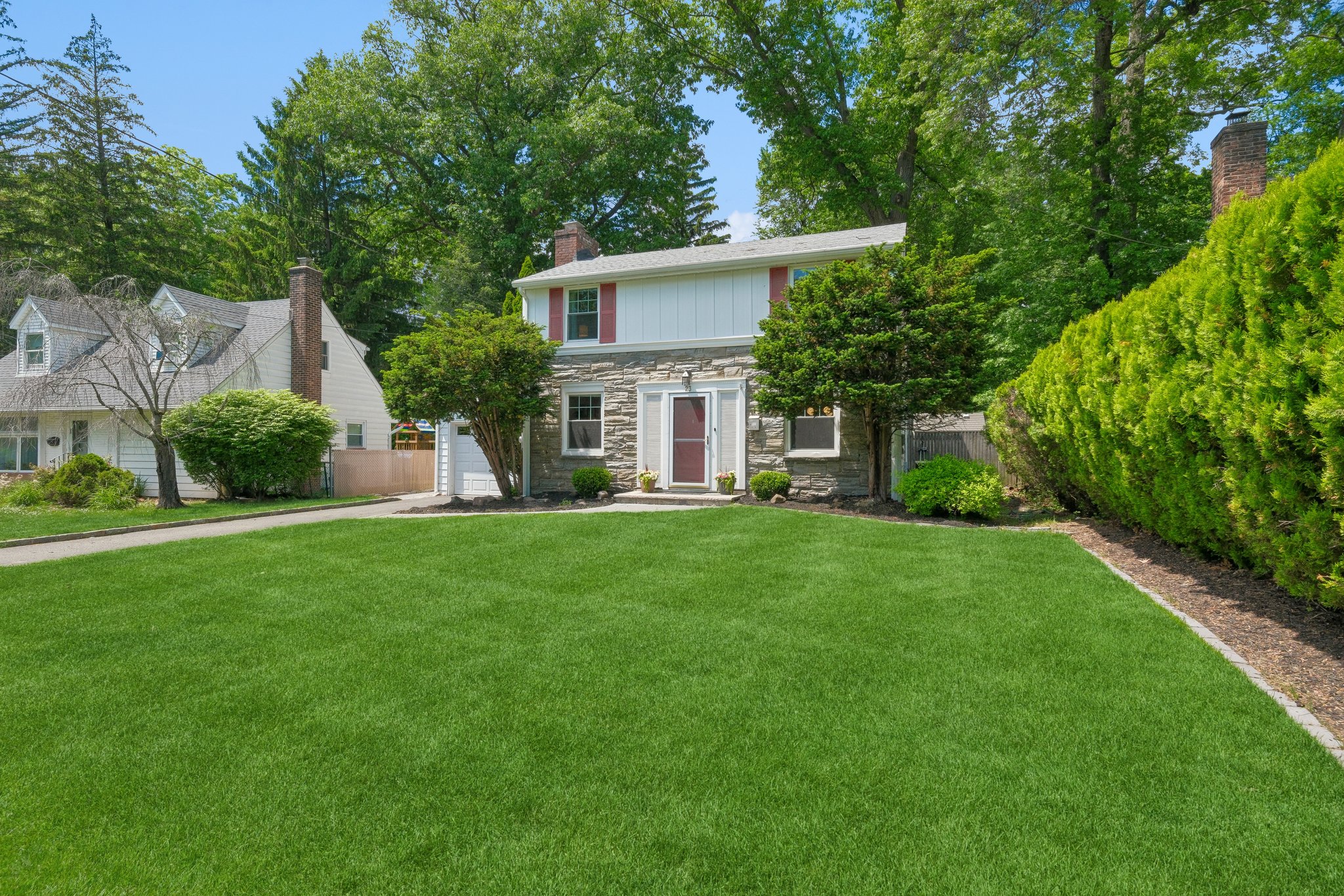 23 Benvenue Avenue 