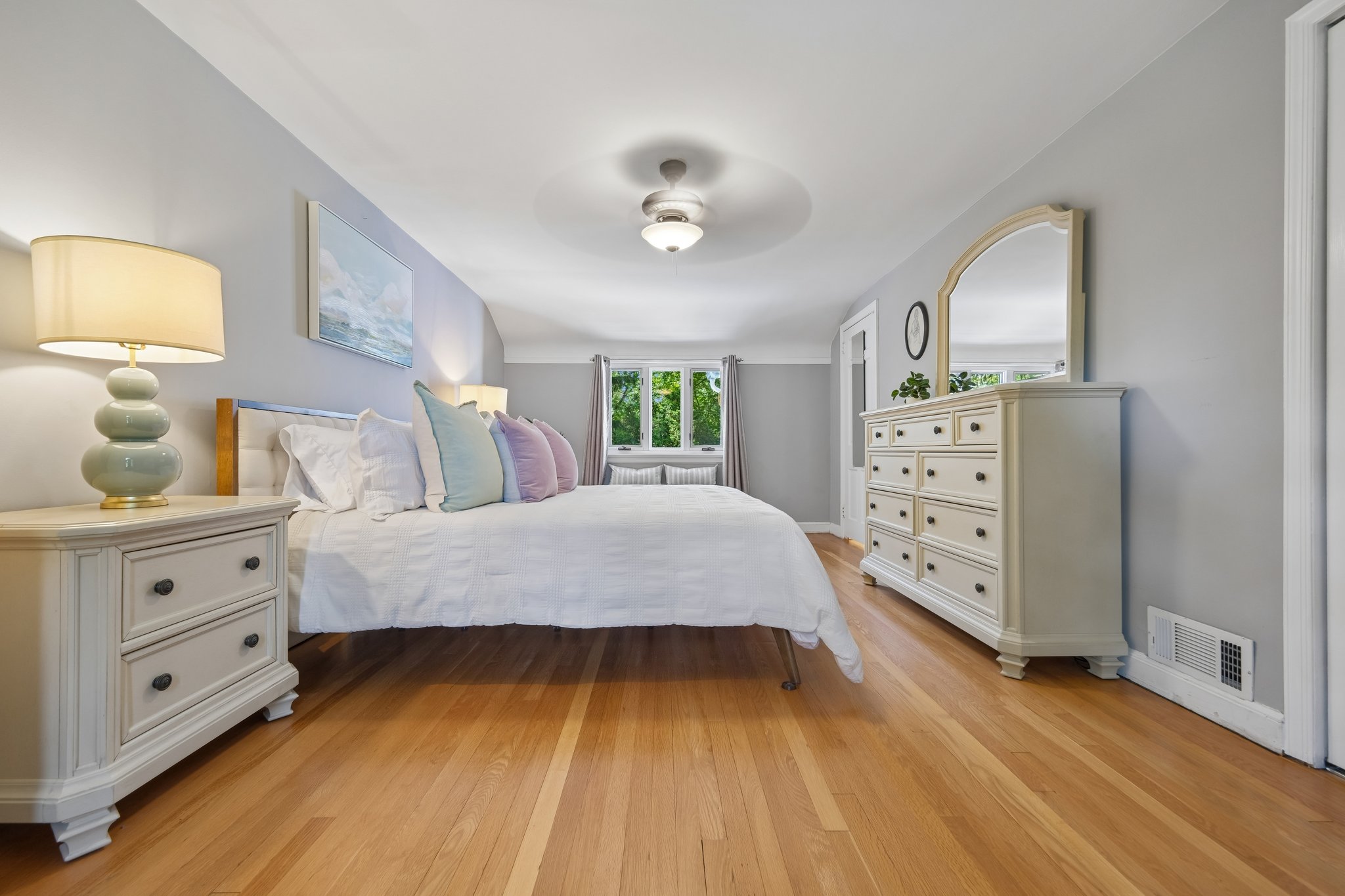 23 Benvenue Avenue 