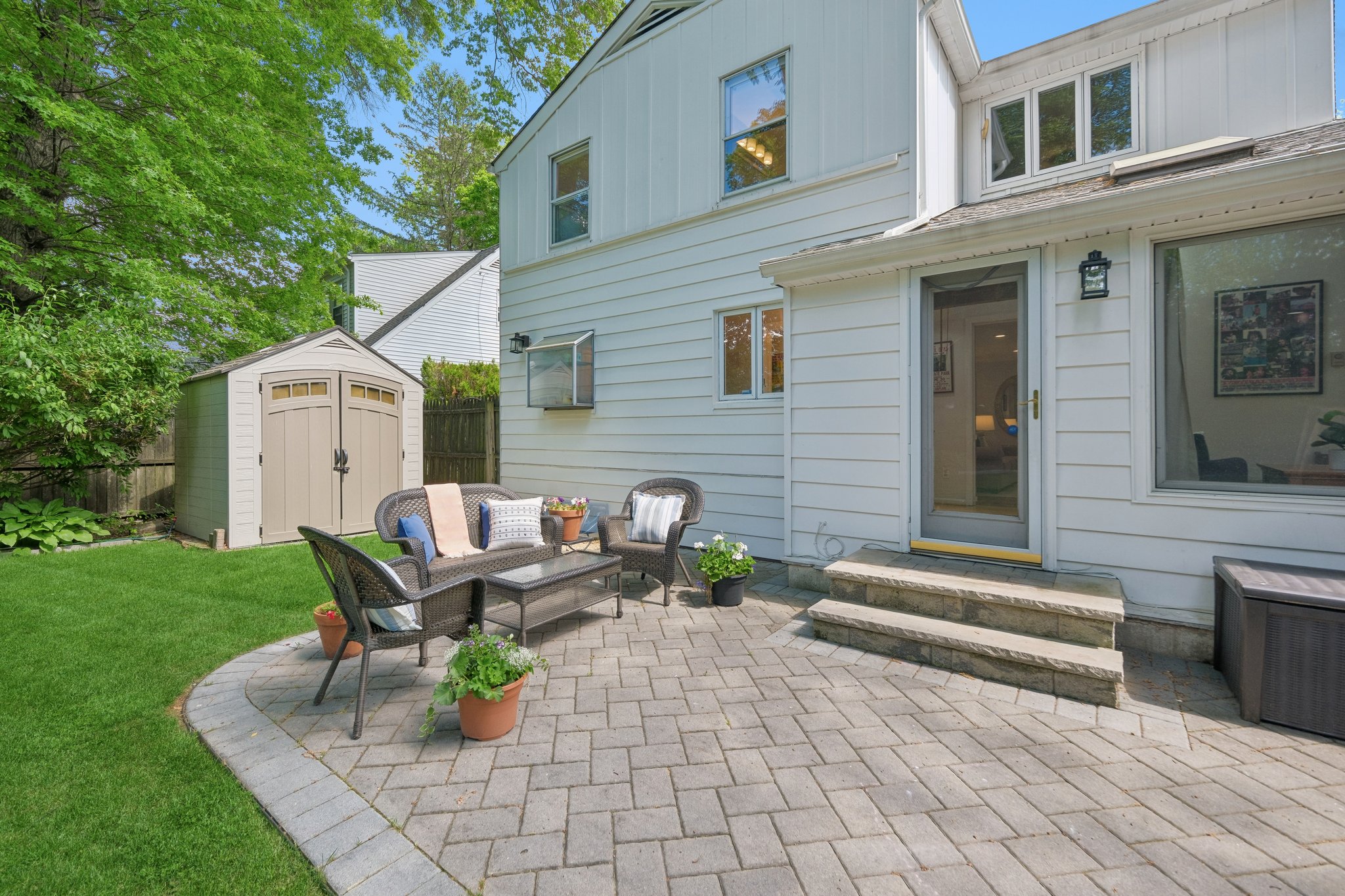 23 Benvenue Avenue 