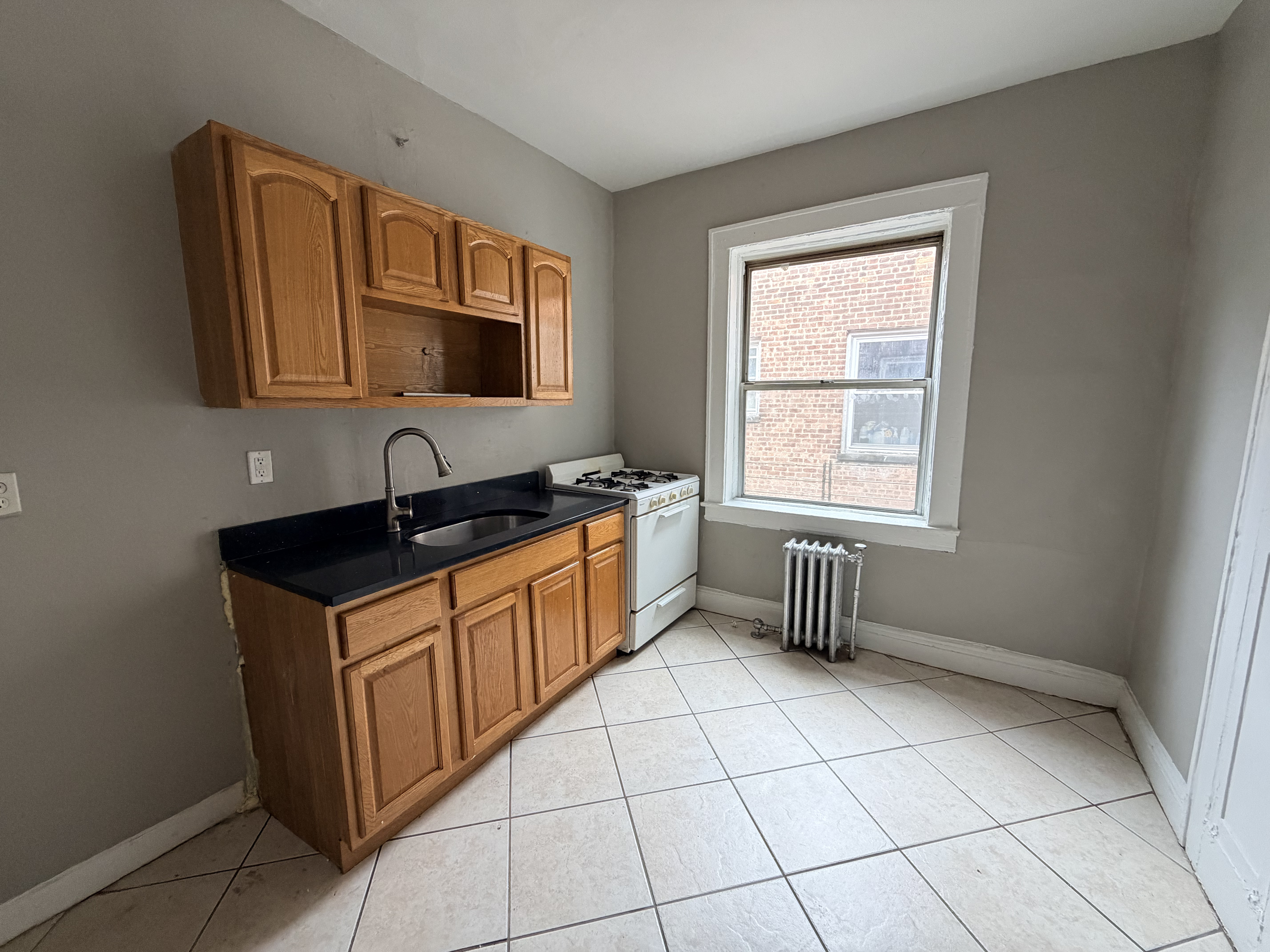 16 Irving Street Apt C7