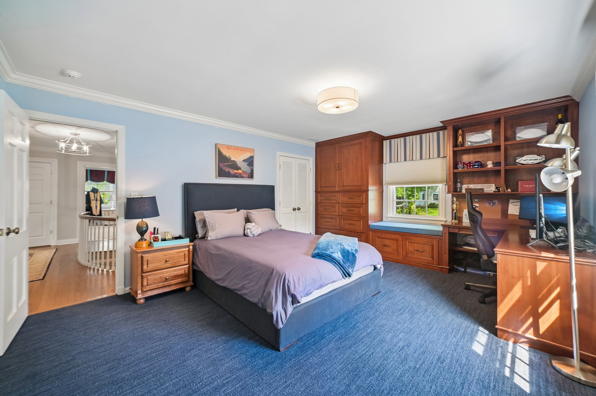 11 Cayuga Way 