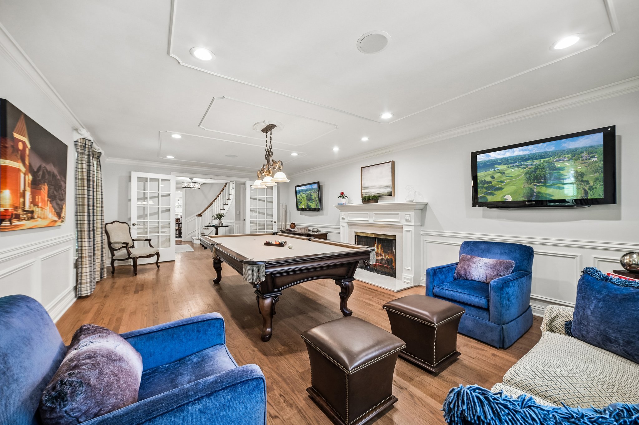 11 Cayuga Way 